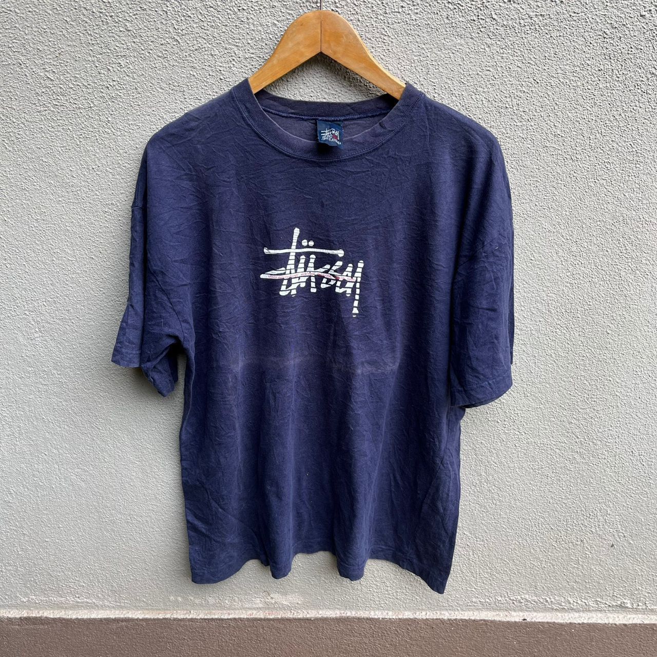 Stussy Vintage STUSSY international center logo tee Size US M / EU 48-50 / 2 - 1 Thumbnail