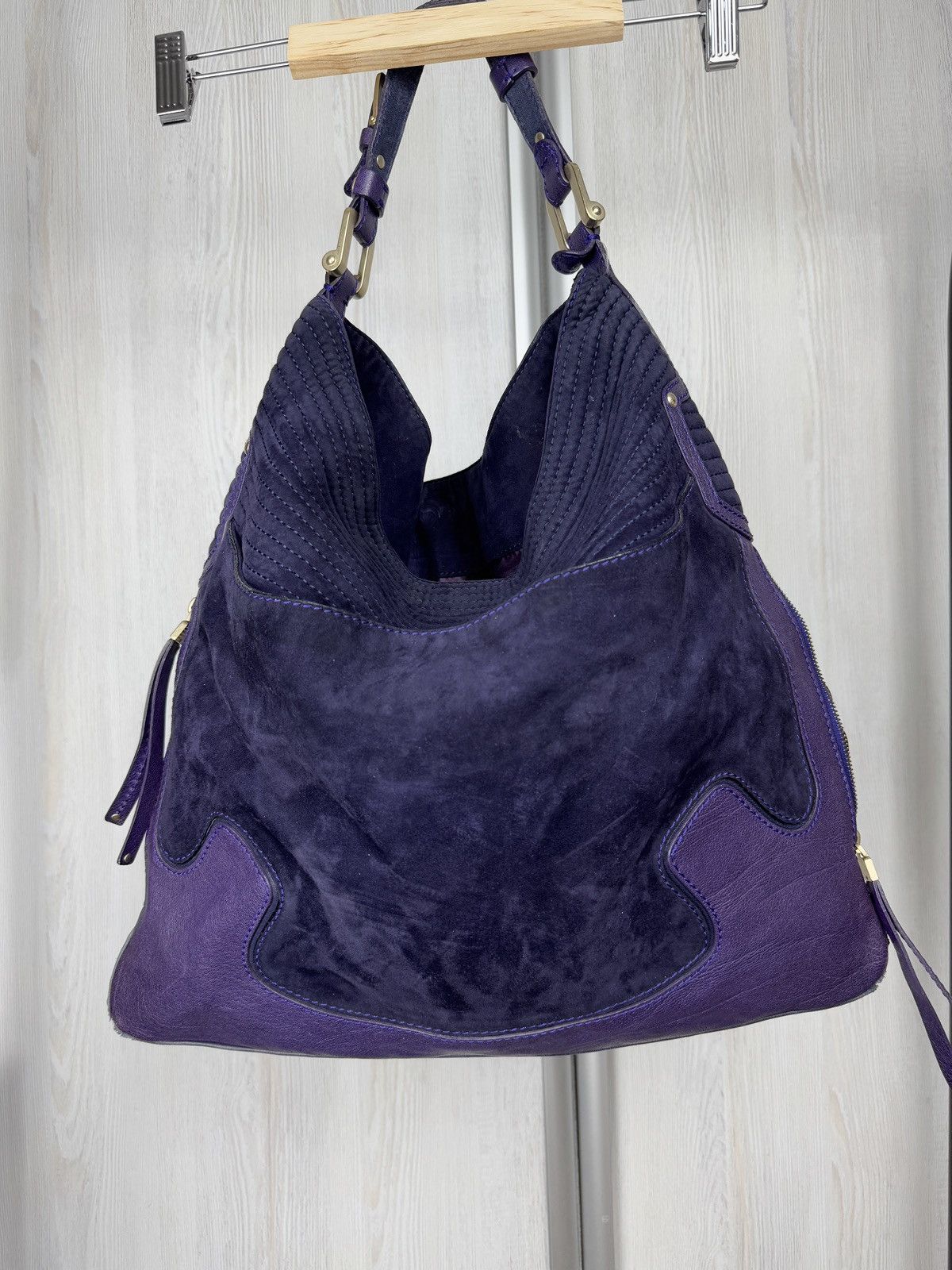 Versace Versace Made in Italy Suede leather hobo handle shoulder bag Size ONE SIZE - 5 Thumbnail