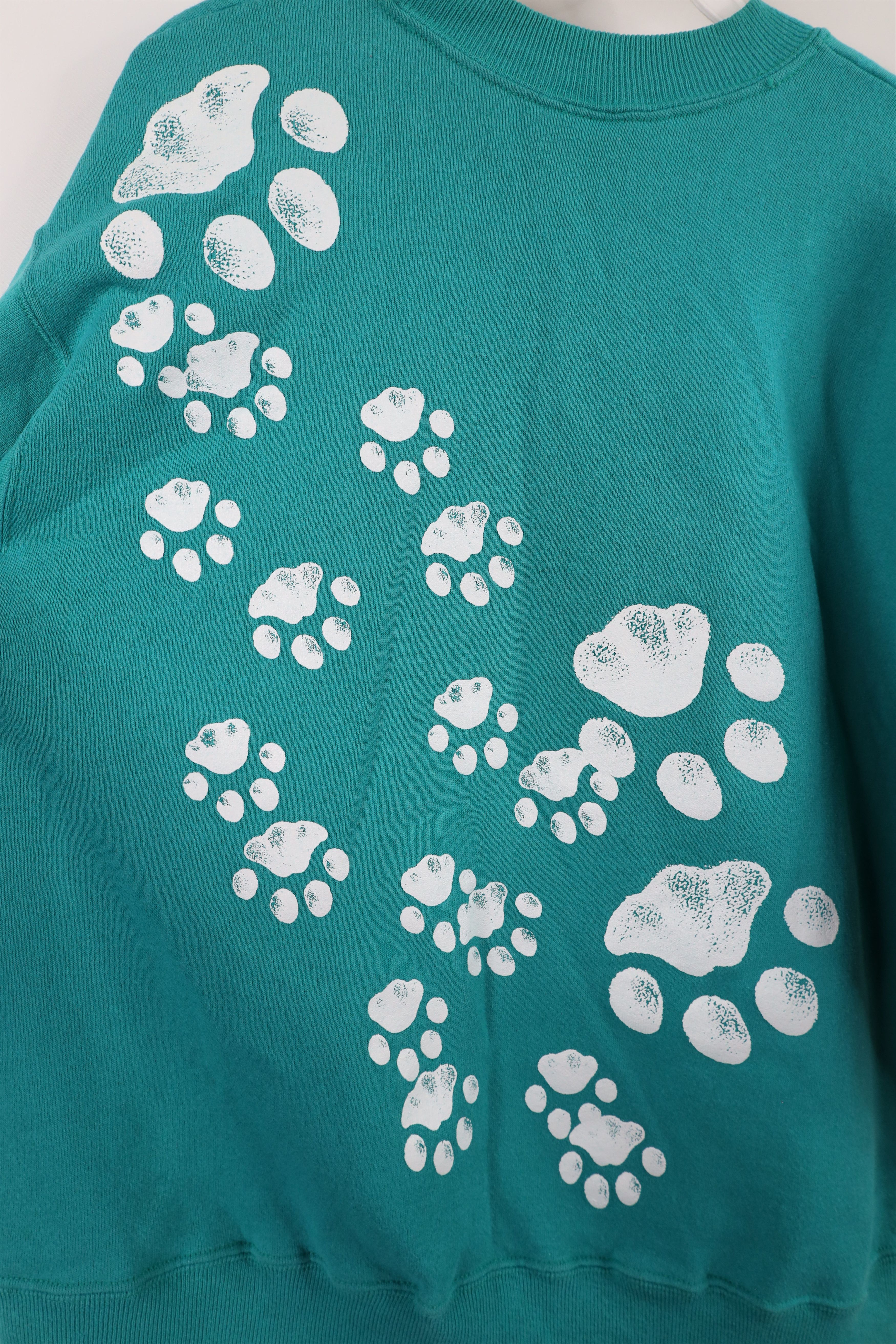 Vintage Vintage 90s Streetwear Mountain Lion with Cubs Sweatshirt Size L / US 10 / IT 46 - 9 Thumbnail