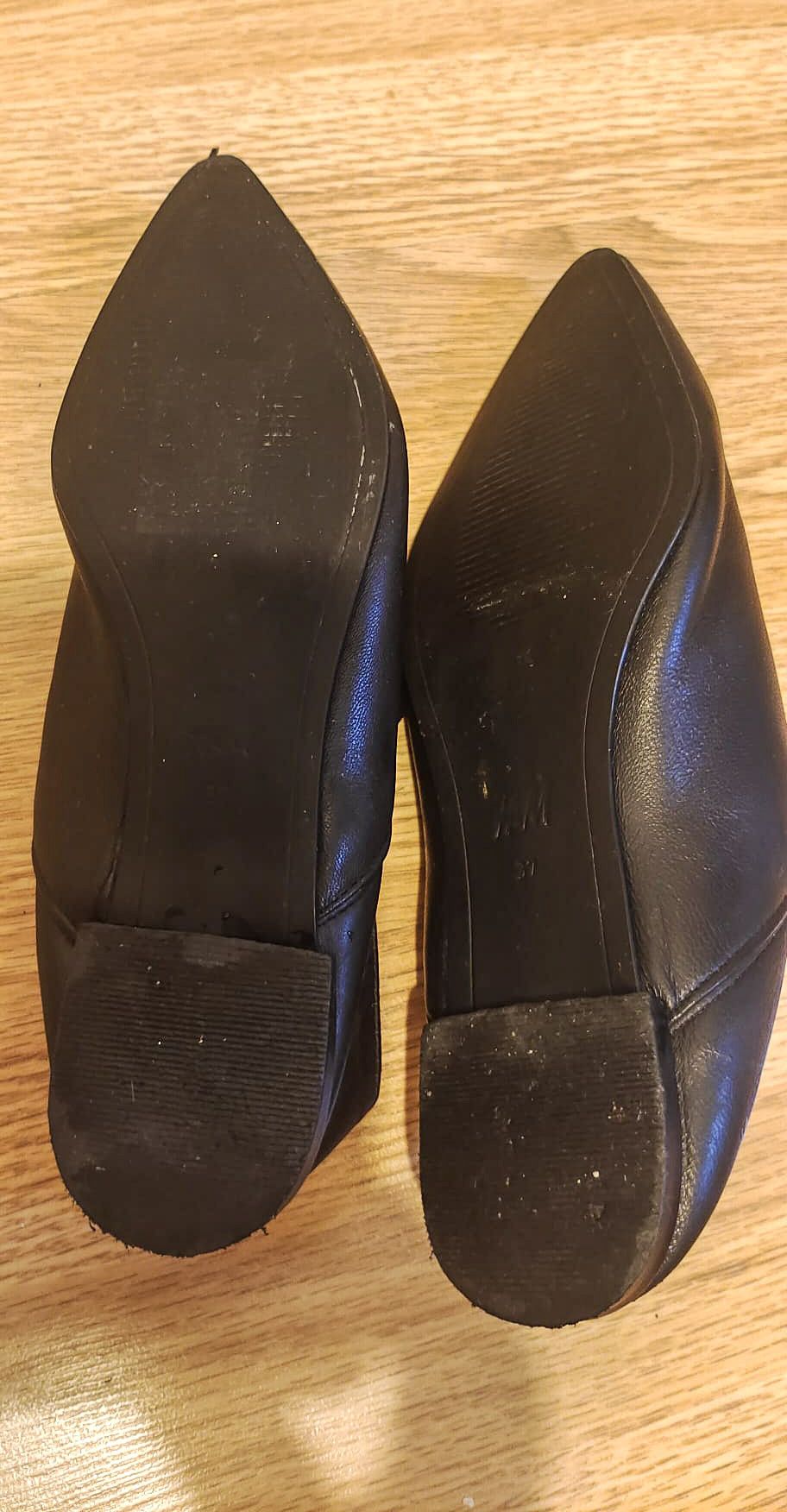H&M H&M Black Leather Clogs - Size 7 US - Excellent condition Size US 7 / IT 37 - 2 Thumbnail