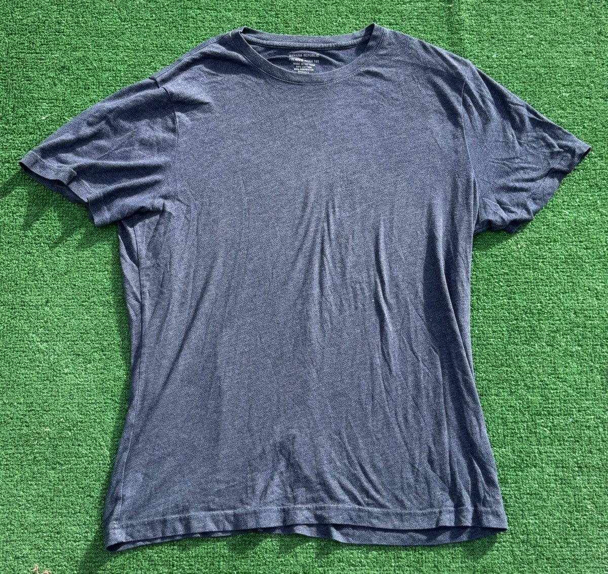 Banana Republic Banana Republic Blue Basic T-Shirt Size US L / EU 52-54 / 3 - 1 Thumbnail