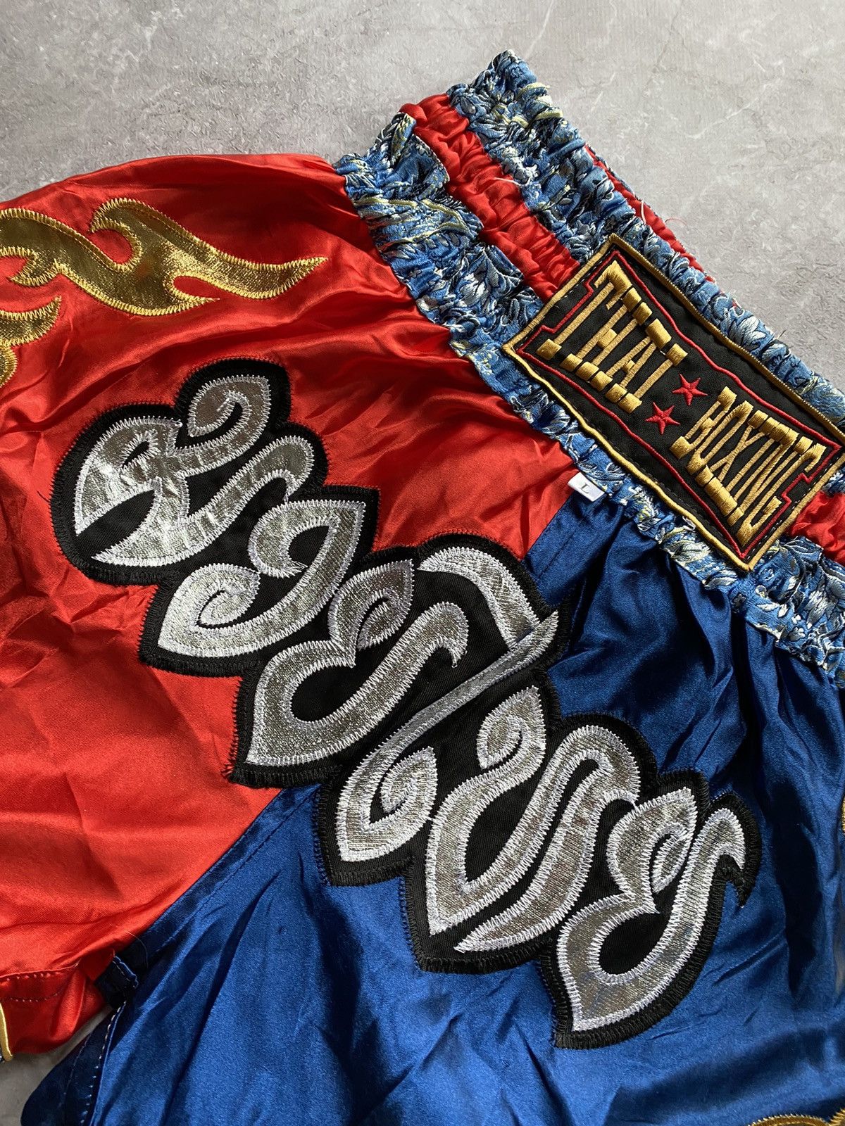 Vintage Vintage Muay Thai Boxing MMA Dragon Print Shorts Size L Size US 34 / EU 50 - 5 Thumbnail