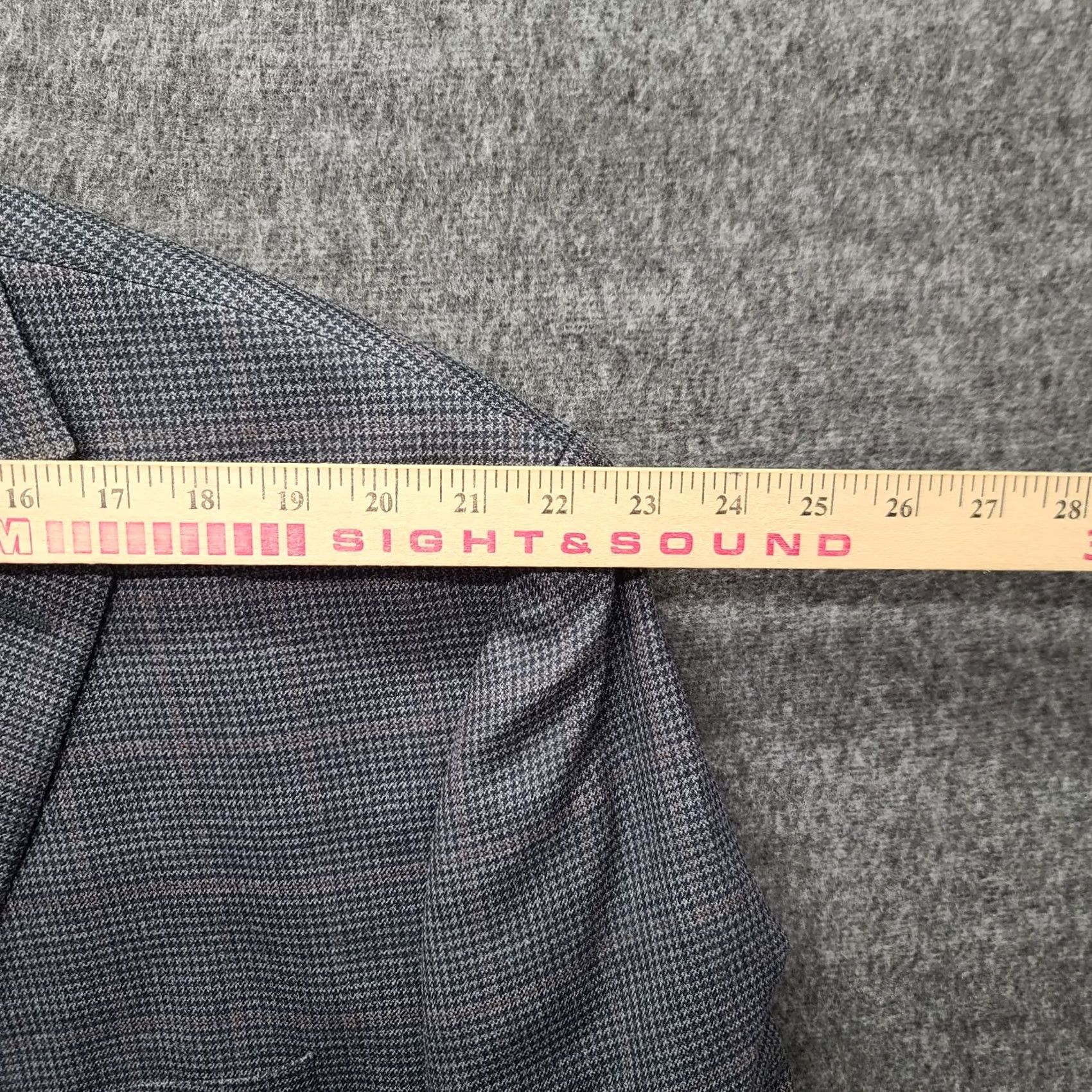 Ralph Lauren Lauren Ralph Lauren Sport Coat Mens 52R 2 Button Silk Wool Windowpane Notch Lapel Gray 2 Piece Big & Tall Mens B&T Jacket Shade Brown? Size US L / EU 52-54 / 3 - 7 Thumbnail