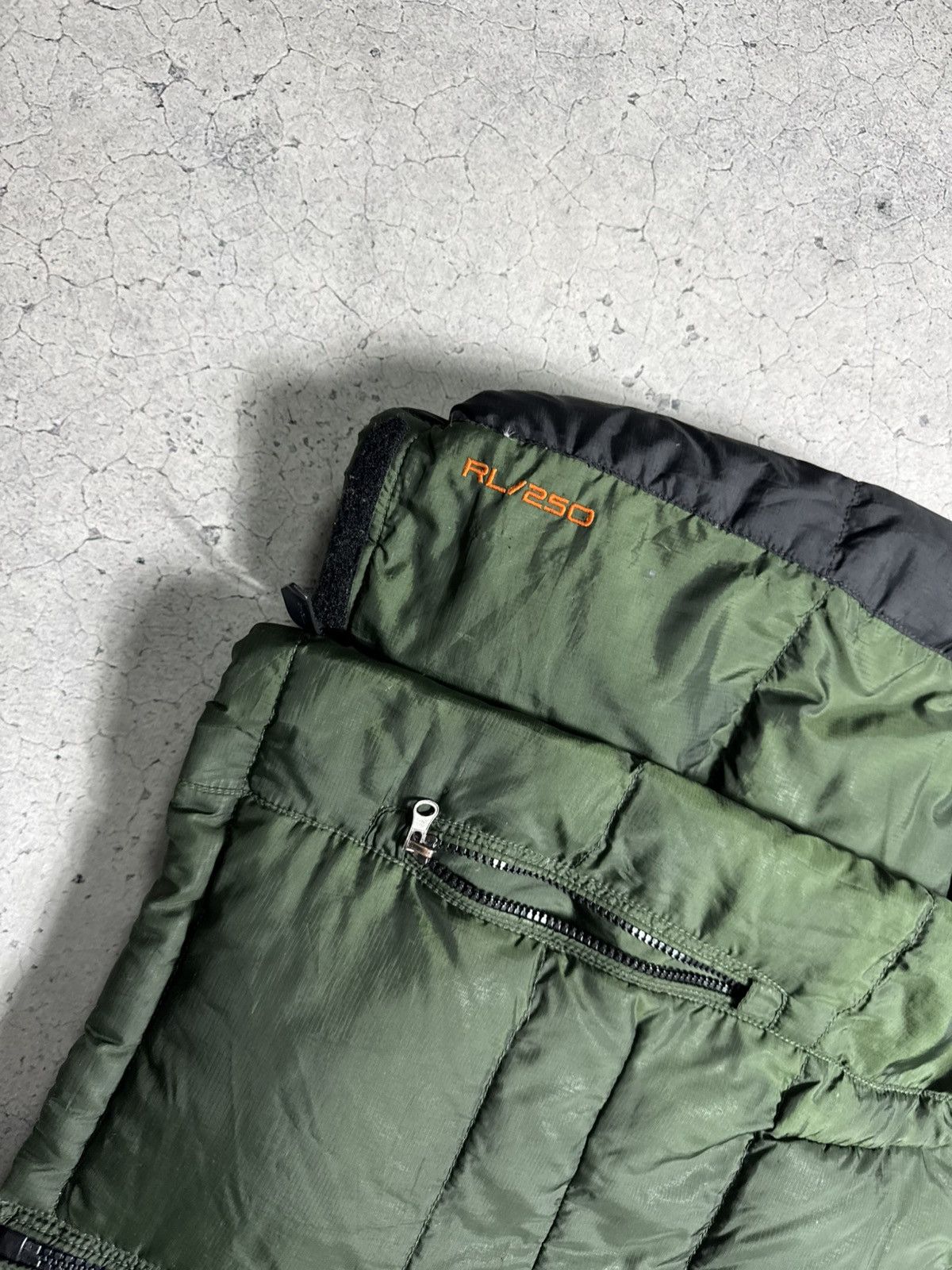 Polo Ralph Lauren Polo Ralph Lauren Down Puffer Bomber Jacket Vintage Size M Size US M / EU 48-50 / 2 - 2 Thumbnail