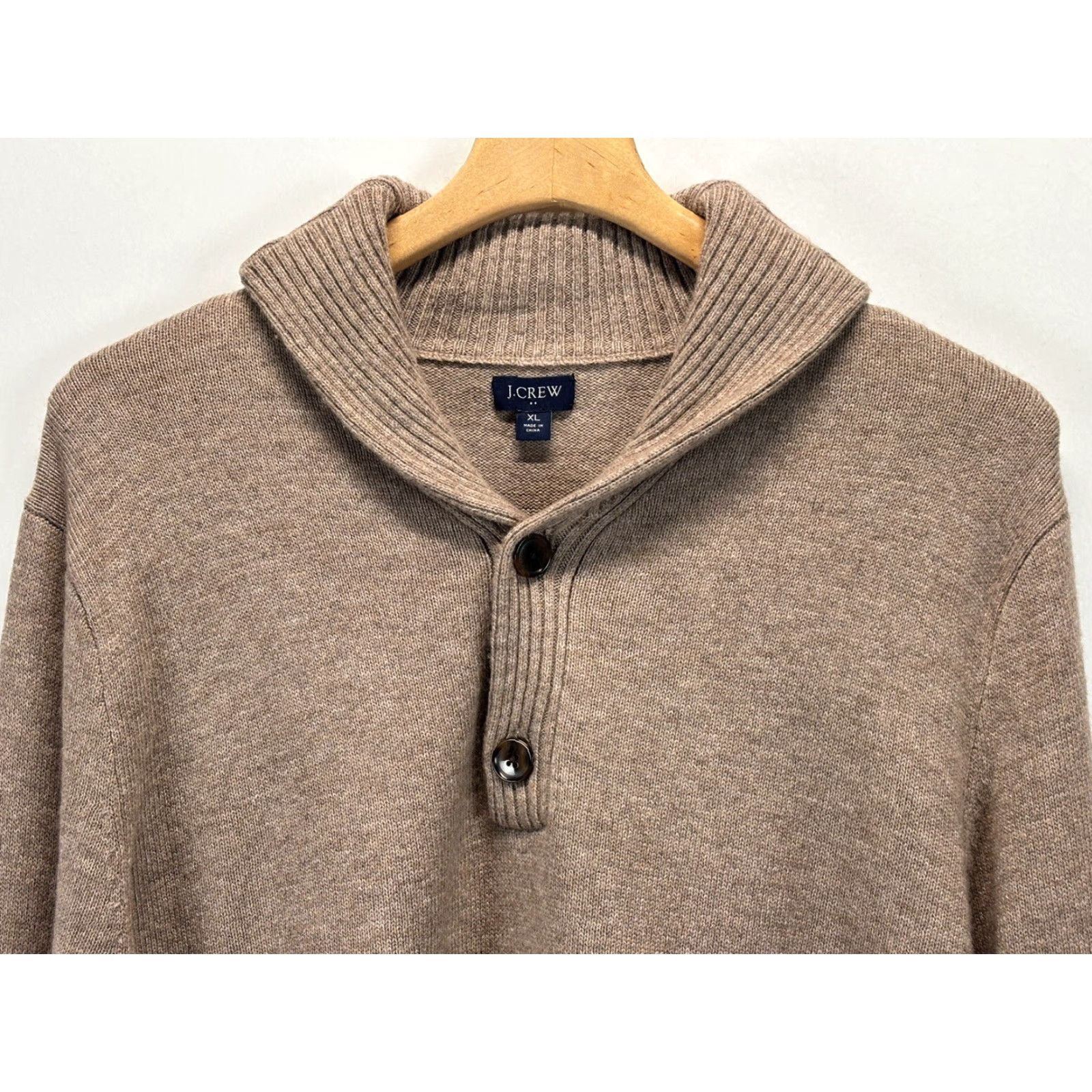 J.Crew VINTAGE J.CREW FACTORY Shawl Collar Sweater Men XL Light Brown Lambswool Blend Pullover Mens Size US XL / EU 56 / 4 - 3 Thumbnail