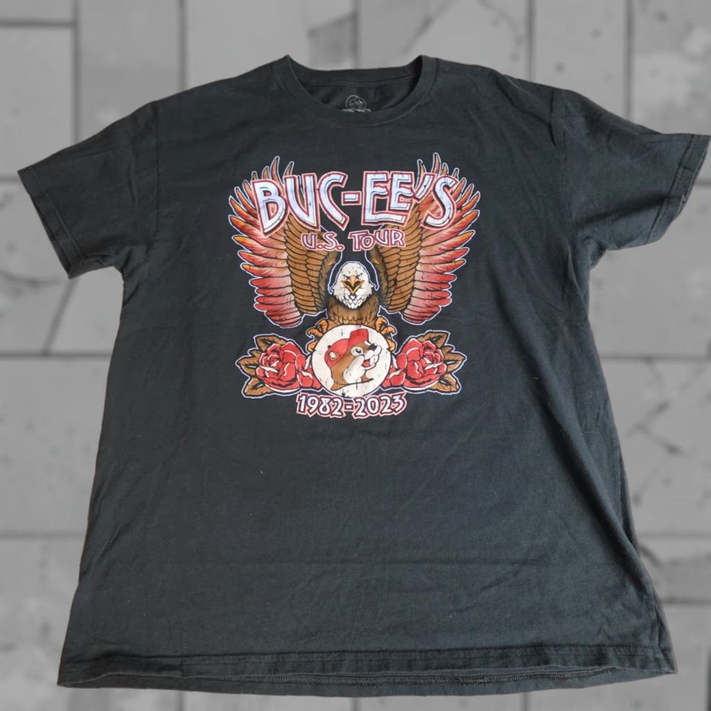 Vintage Buc-Ee's Shirt Large Black Double-Sided World Tour Men T-Shirt Crew Neck Short Sleeve Graphic Print Size US L / EU 52-54 / 3 - 1 Thumbnail