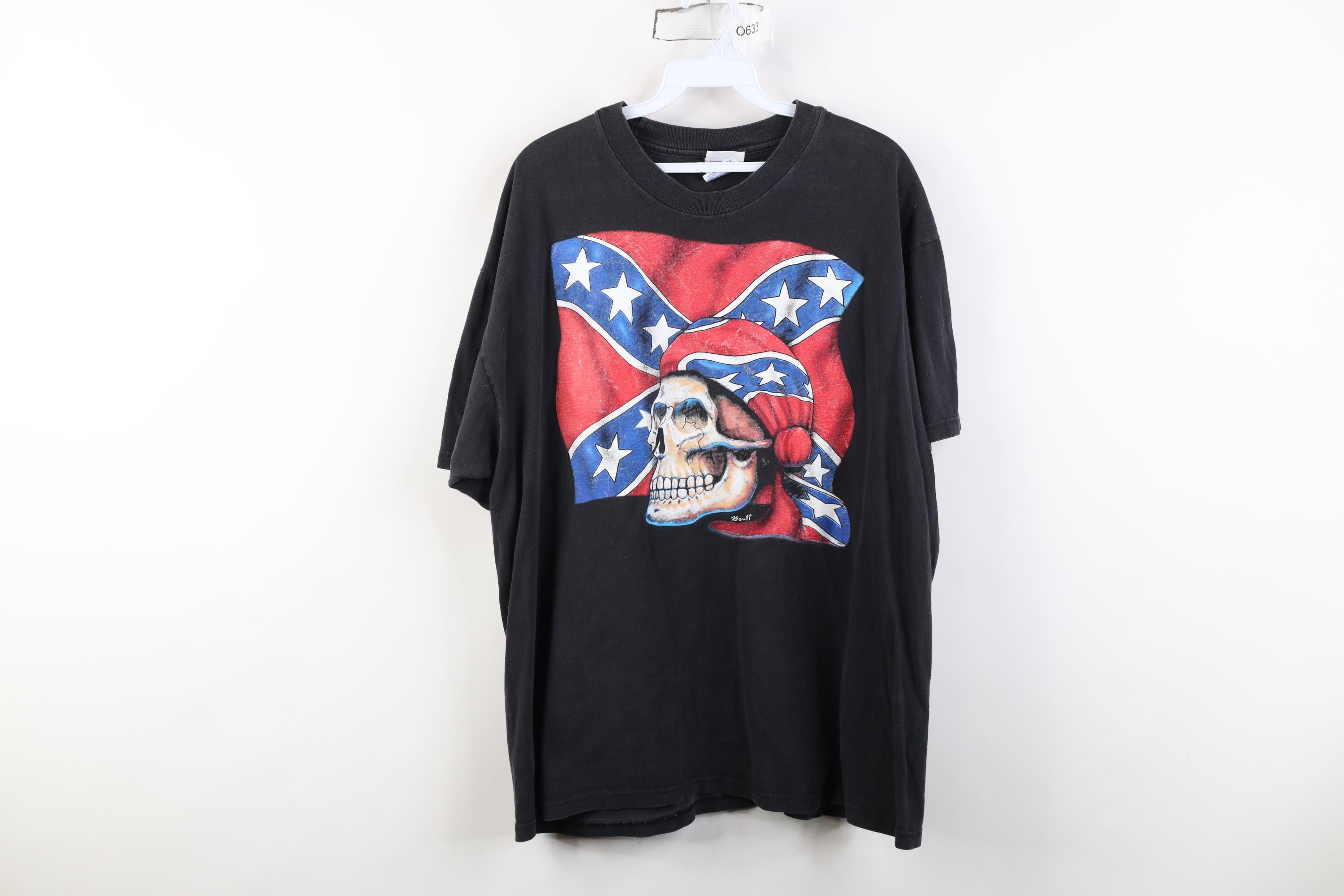 Vintage Vintage 90s Streetwear Skeleton Flag Motorcycle T-Shirt Size US XL / EU 56 / 4 - 1 Thumbnail
