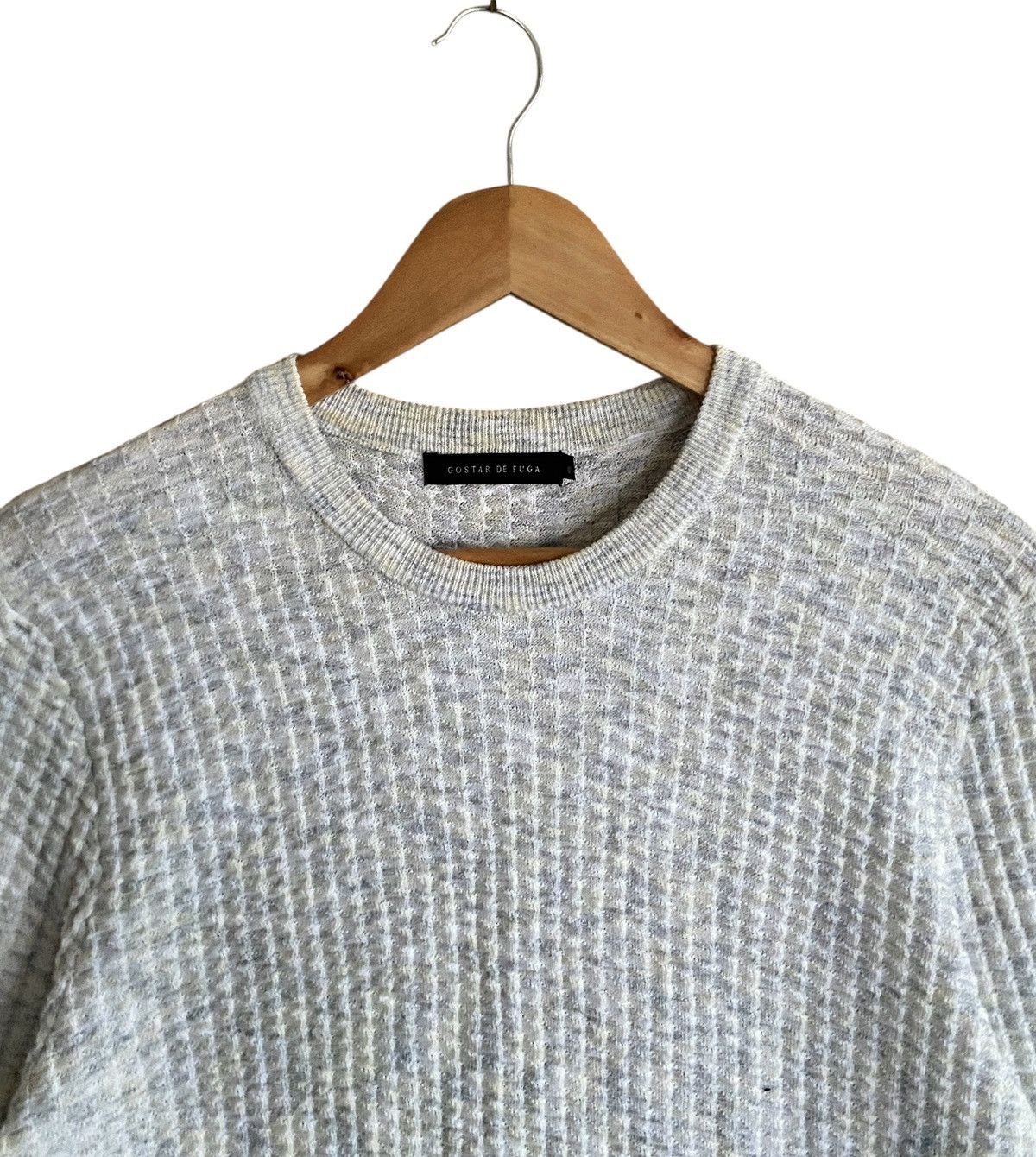 GOSTAR DE FUGA Rare Design Vintage Gostar De Fuga Plain Sweatshirt 2000s Size US M / EU 48-50 / 2 - 3 Thumbnail
