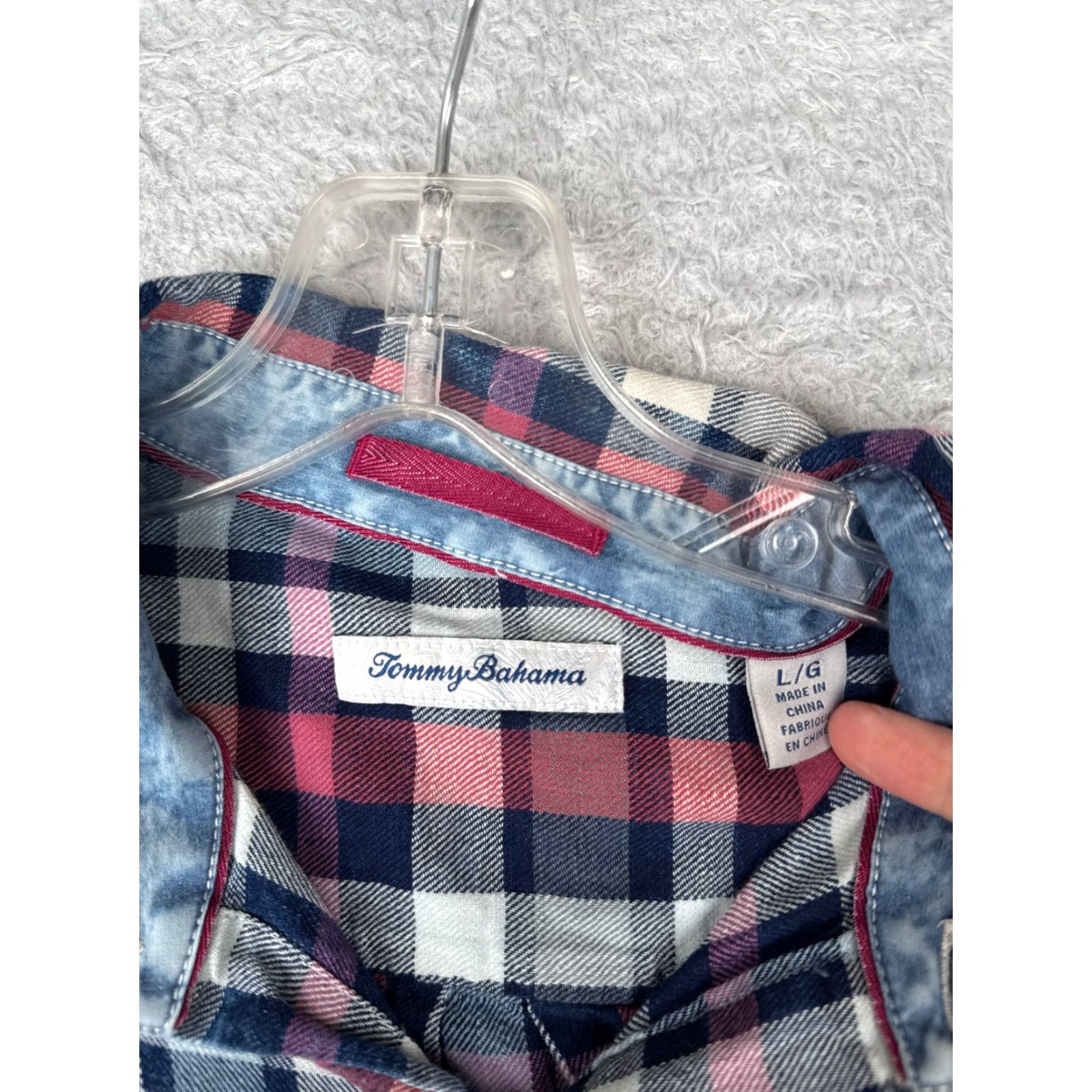 Tommy Bahama Tommy Bahama Shirt Men Large Blue Red Plaid Short Sleeve 100% Cotton Button Up Casual Shirt Mens Vacation Beach Hawaiian Aloha Resort Size US L / EU 52-54 / 3 - 7 Thumbnail