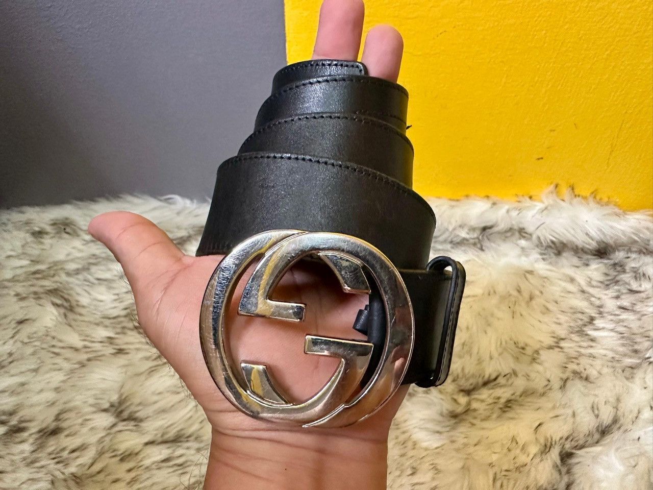 Authentic Gucci Interlocking G Buckle Leather Belt