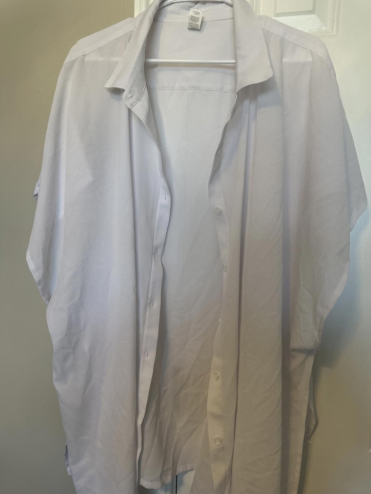 Designer Freshwater Women's Oversized Button-Up Shirt - Size 2X Size ONE SIZE - 3 Thumbnail