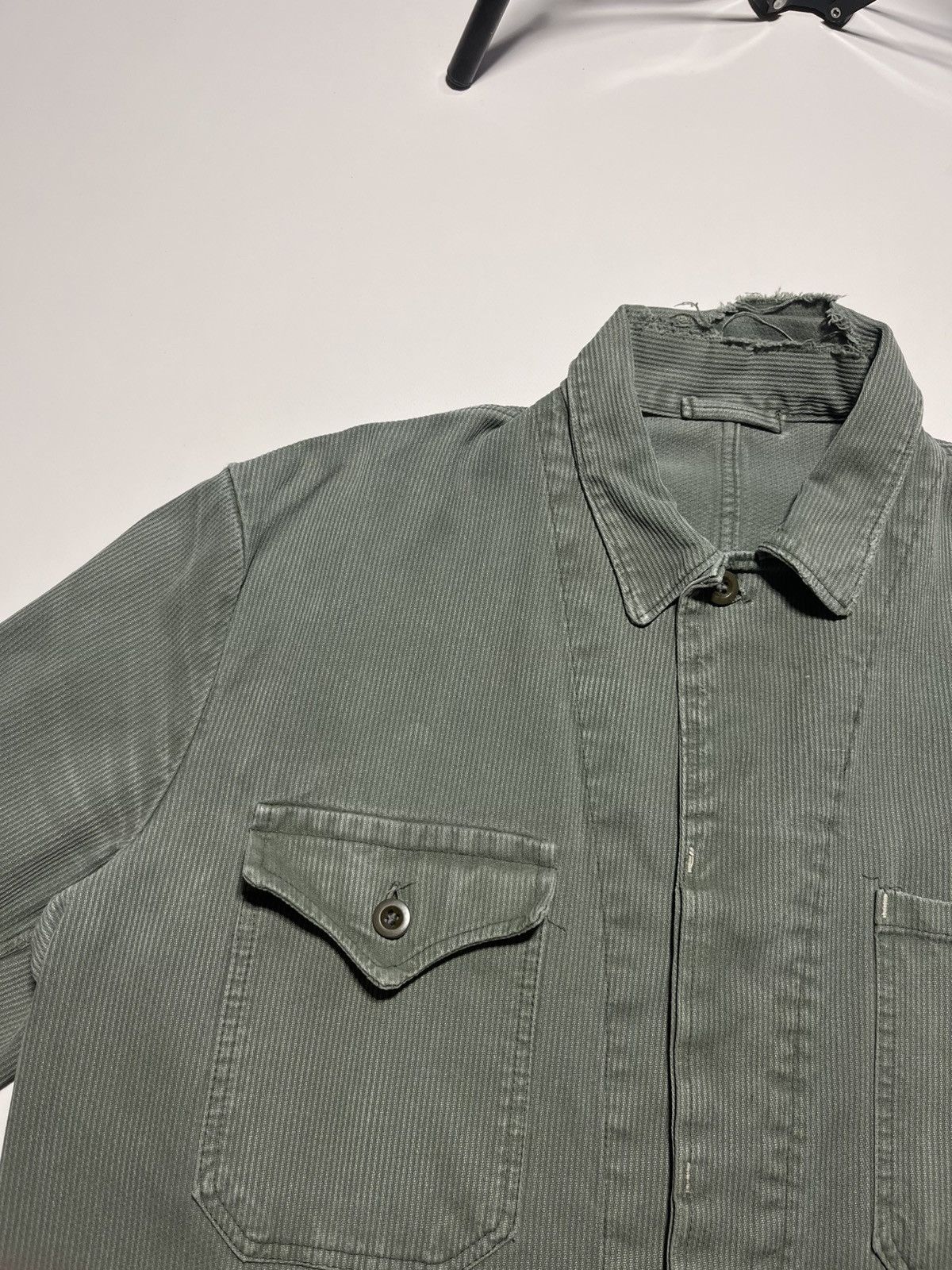Vintage Vintage 80’s French Workwear Chore Jacket Distressed Grunge Size US L / EU 52-54 / 3 - 9 Thumbnail