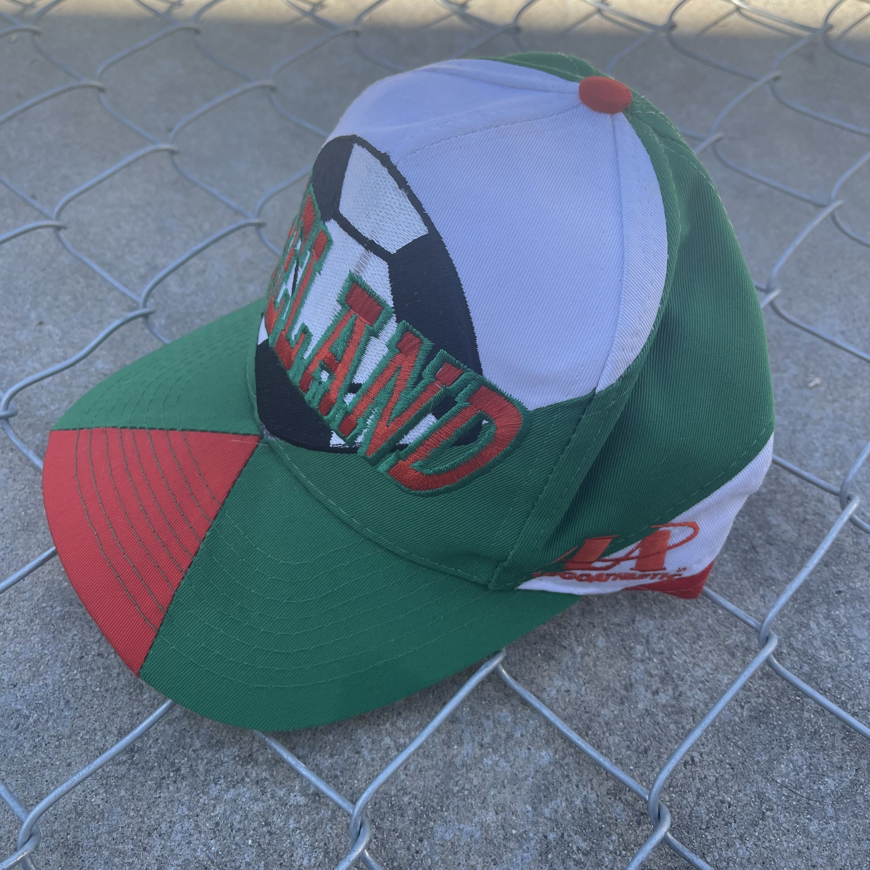 Vintage 1994 World Cup Logo Athletic Ireland Snapback Size ONE SIZE - 2 Thumbnail