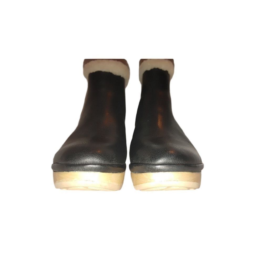 Gentle Souls Gentle Souls Skylar Leather Booties by KennethCole Size 7.5M Size US 7.5 / IT 37.5 - 2 Thumbnail