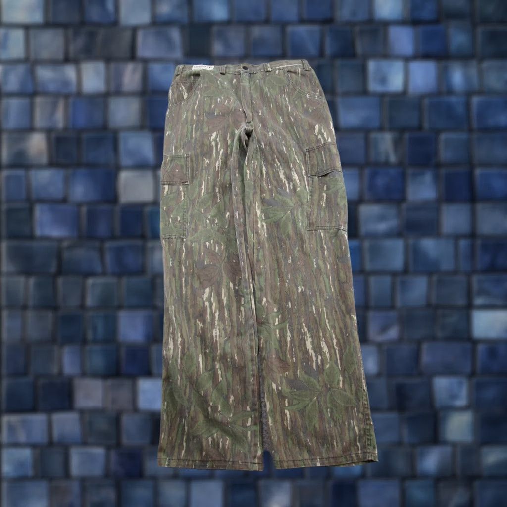 Realtree VINTAGE Clarkfield Outdoors Pants Men's L Realtree Camo Cargo Elastic Waist Regular Straight 90s Mens Jeans? Size US 33 - 1 Thumbnail