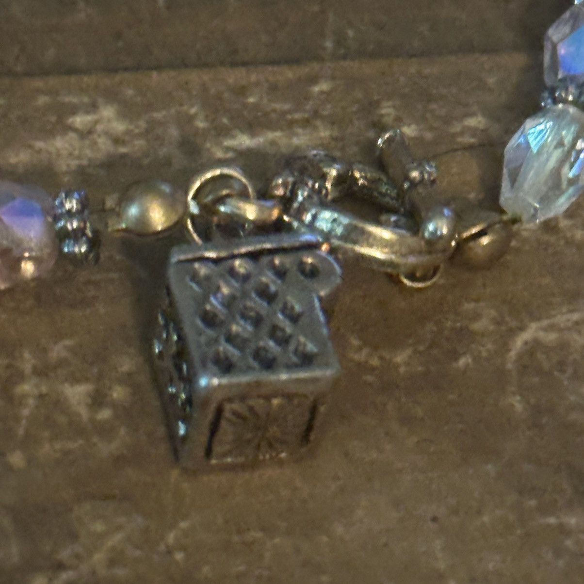 Other Multi color glass bead prayer box charm stretch bracelet Size ONE SIZE - 6 Thumbnail