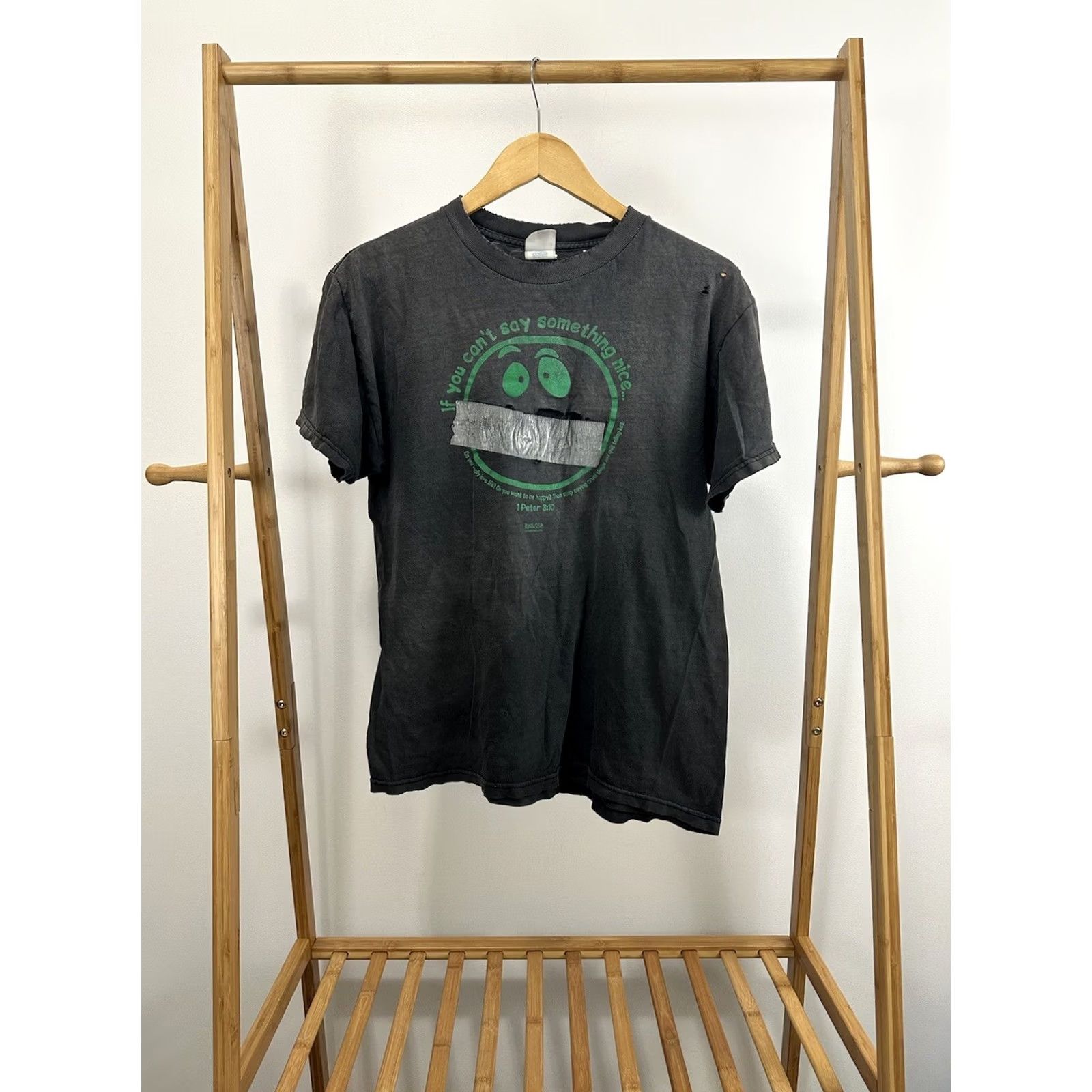 Vintage VTG Tennessee River T-Shirt M Black Jesus Christian Thrashed Distressed WIP 90s? Not Applicable Size US M / EU 48-50 / 2 - 2 Thumbnail