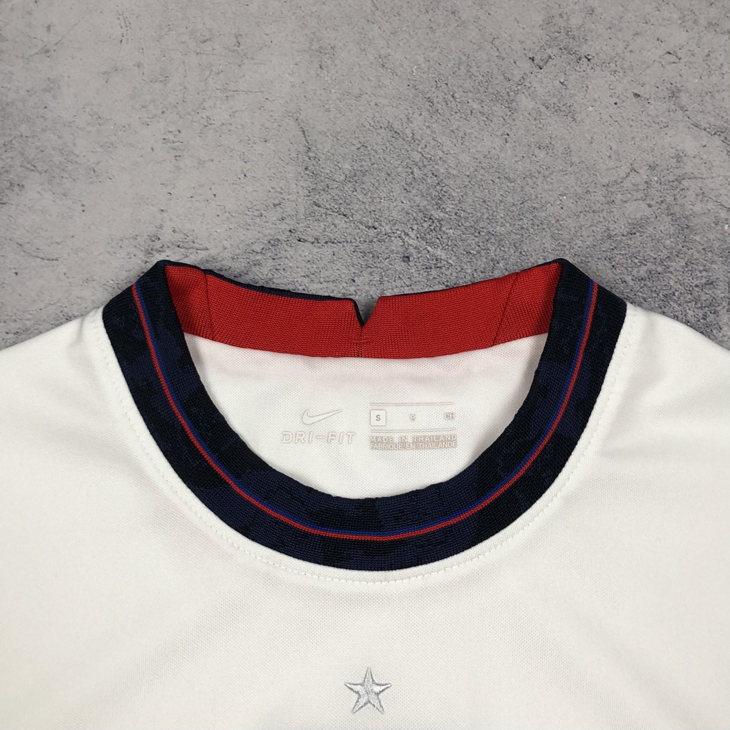 Nike England 2020-2021 Nike Home Soccer Football Jersey Size US S / EU 44-46 / 1 - 11 Thumbnail