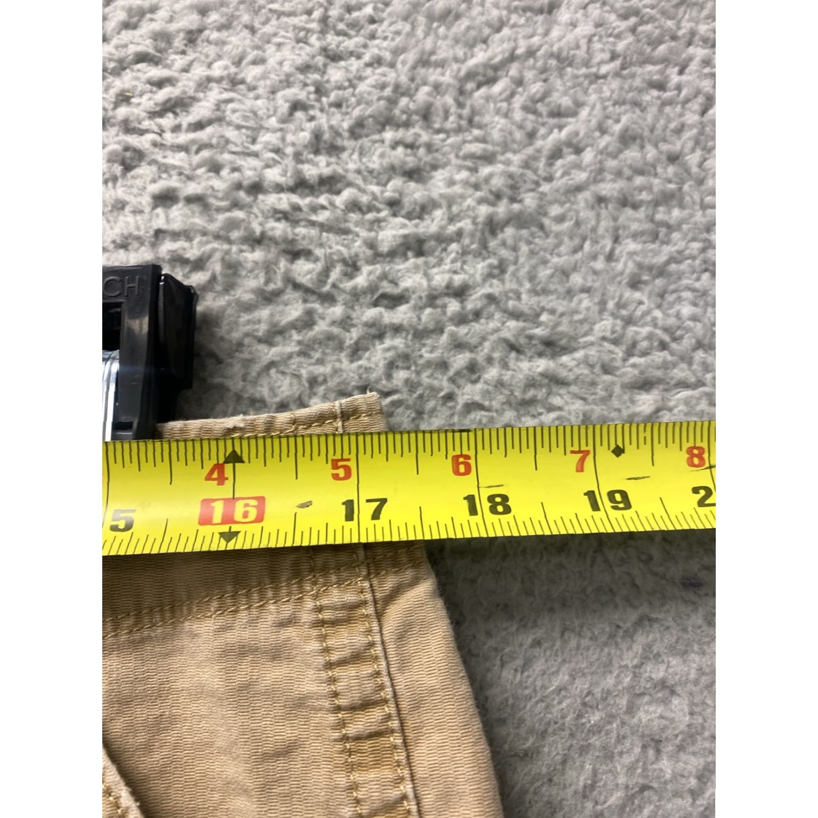 J.Crew J.Crew Men's 10.5" Cotton Chino Shorts Size 35 Beige Casual Travel Classic Flat Front Size US 35 - 3 Thumbnail
