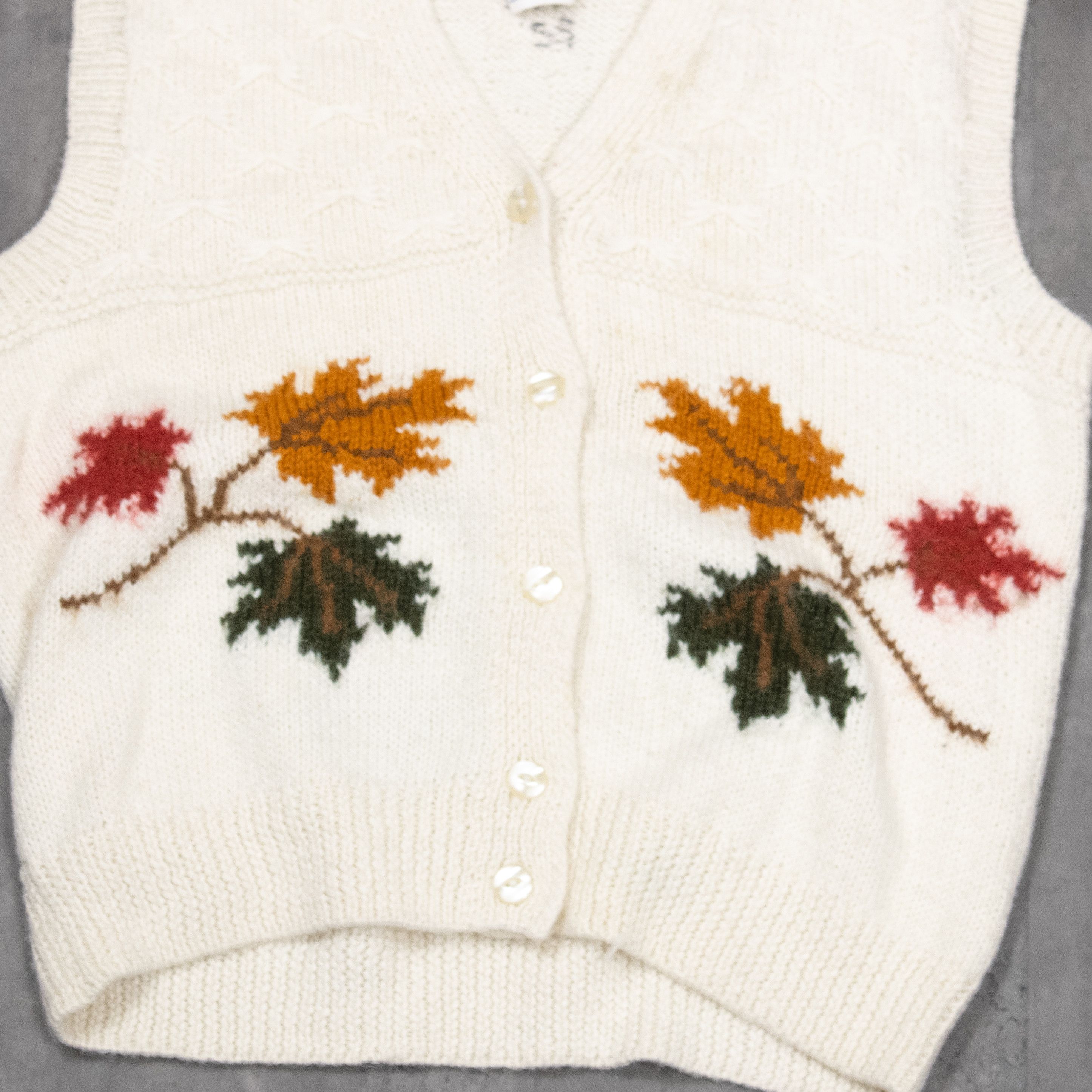 Japanese Brand Vintage VTG 1980's 80's Leave Alpaca Wool Cream Sweater Vest Size US S / EU 44-46 / 1 - 3 Thumbnail