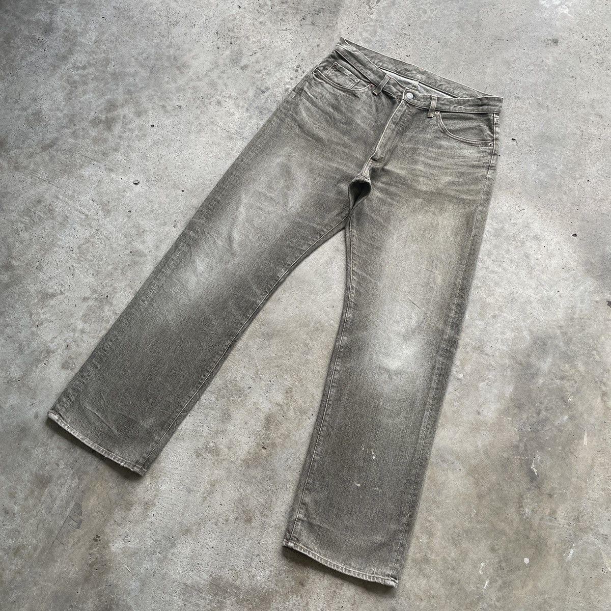 Japanese Brand × Jean × Vintage Japan Vintage Baggy Denim Faded Greyish Browns Jeans Pants Size US 34 / EU 50 - 2 Thumbnail