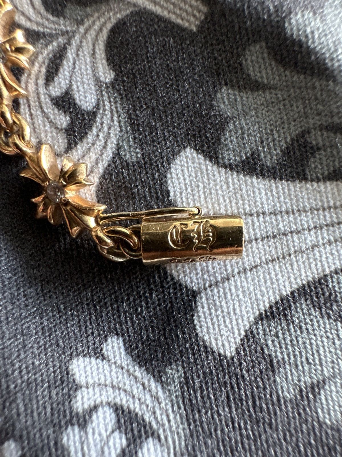 Chrome Hearts Chrome Hearts Tiny E Bracelet 22k Gold with Diamonds Size ONE SIZE - 4 Thumbnail