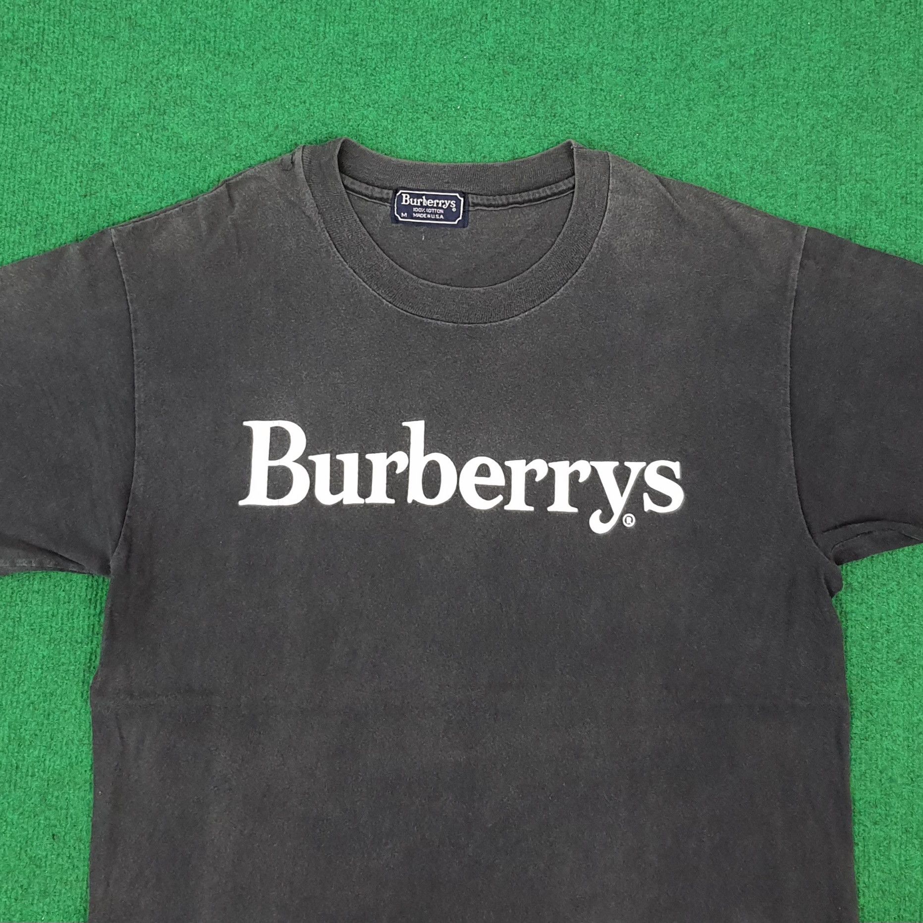 Burberry × Vintage Vintage Burberrys Spell Out Tshirt Size US M / EU 48-50 / 2 - 2 Thumbnail