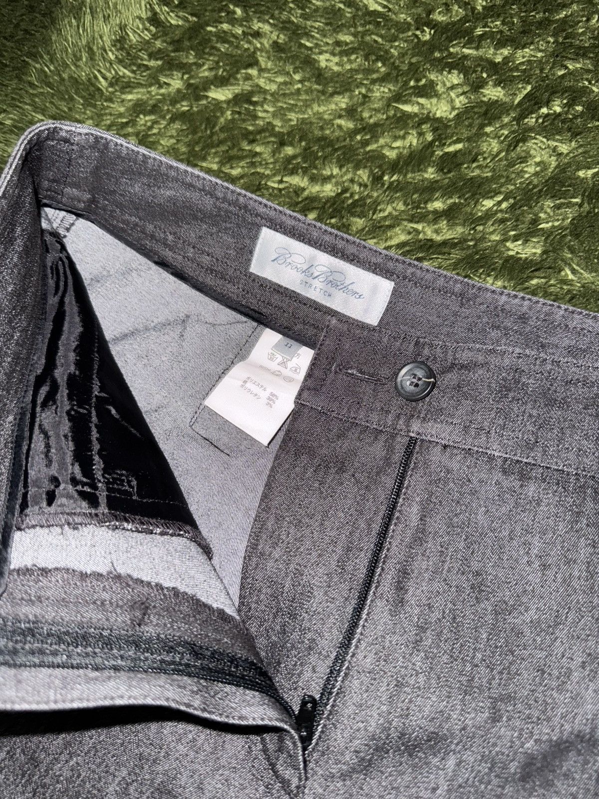 Brooks Brothers [11] Brooks Brothers stretch Japan pocket detail trouser Size US 30 / EU 46 - 3 Thumbnail
