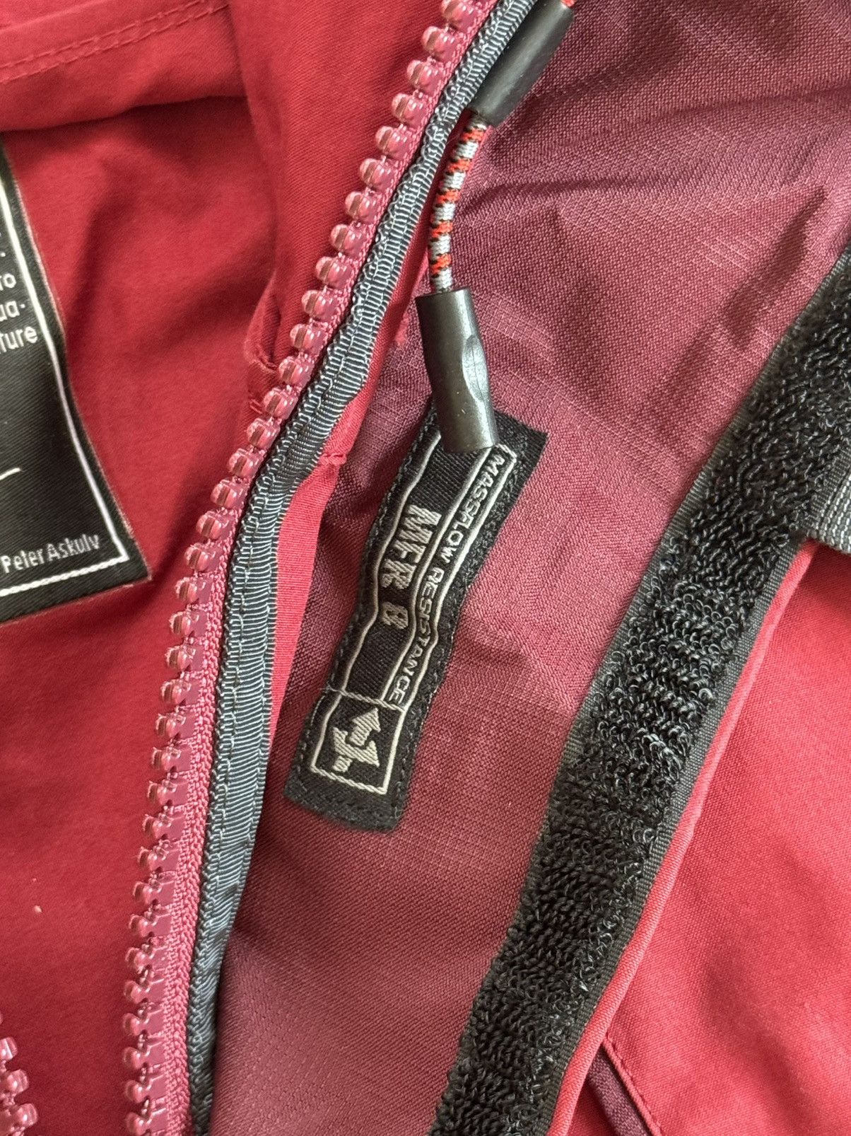 Klattermusen × Vintage Klattermusen vintage windbreaker light ski jacket hooded Size US M / EU 48-50 / 2 - 12 Thumbnail
