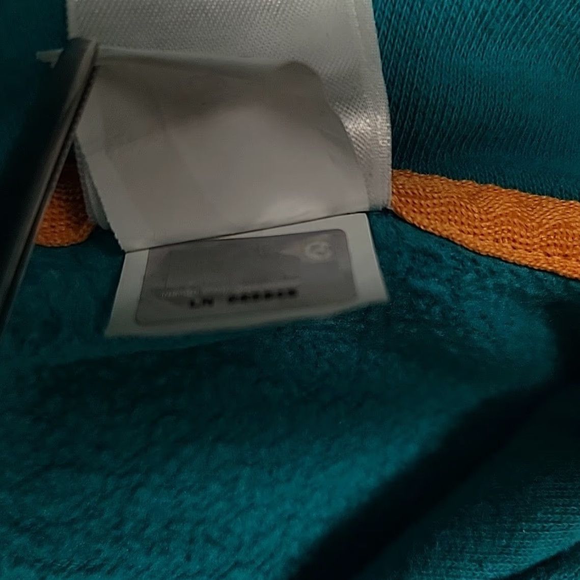 The North Face VINTAGE The North Face Hoodie Womens L Green Logo Front Hooded Pullover Sweatshirt Size L / US 10 / IT 46 - 7 Thumbnail
