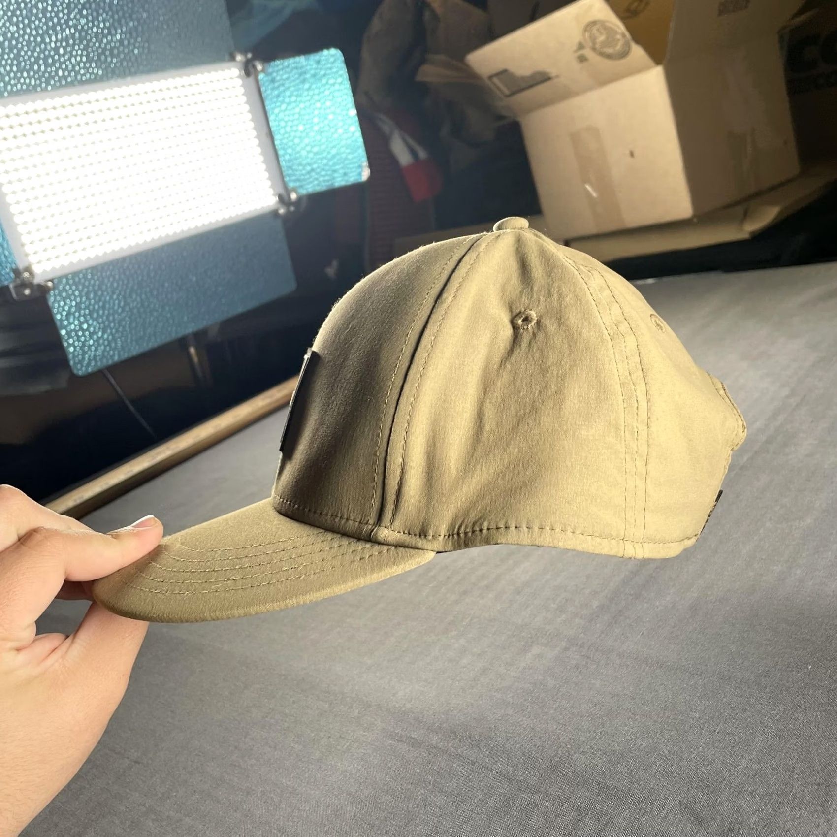 Logo 7 Kuhl Hat Cap Snap Back Beige Nylon Stretch Outdoor Mens One Size Logo Patch Size ONE SIZE - 3 Thumbnail