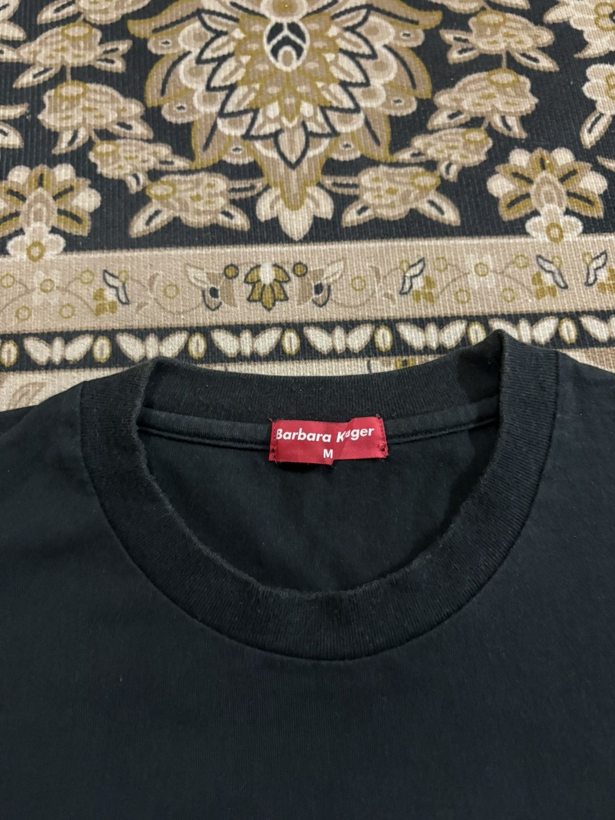 Barbara Kruger Baebara Kruger Over Print Tee Size US M / EU 48-50 / 2 - 5 Thumbnail