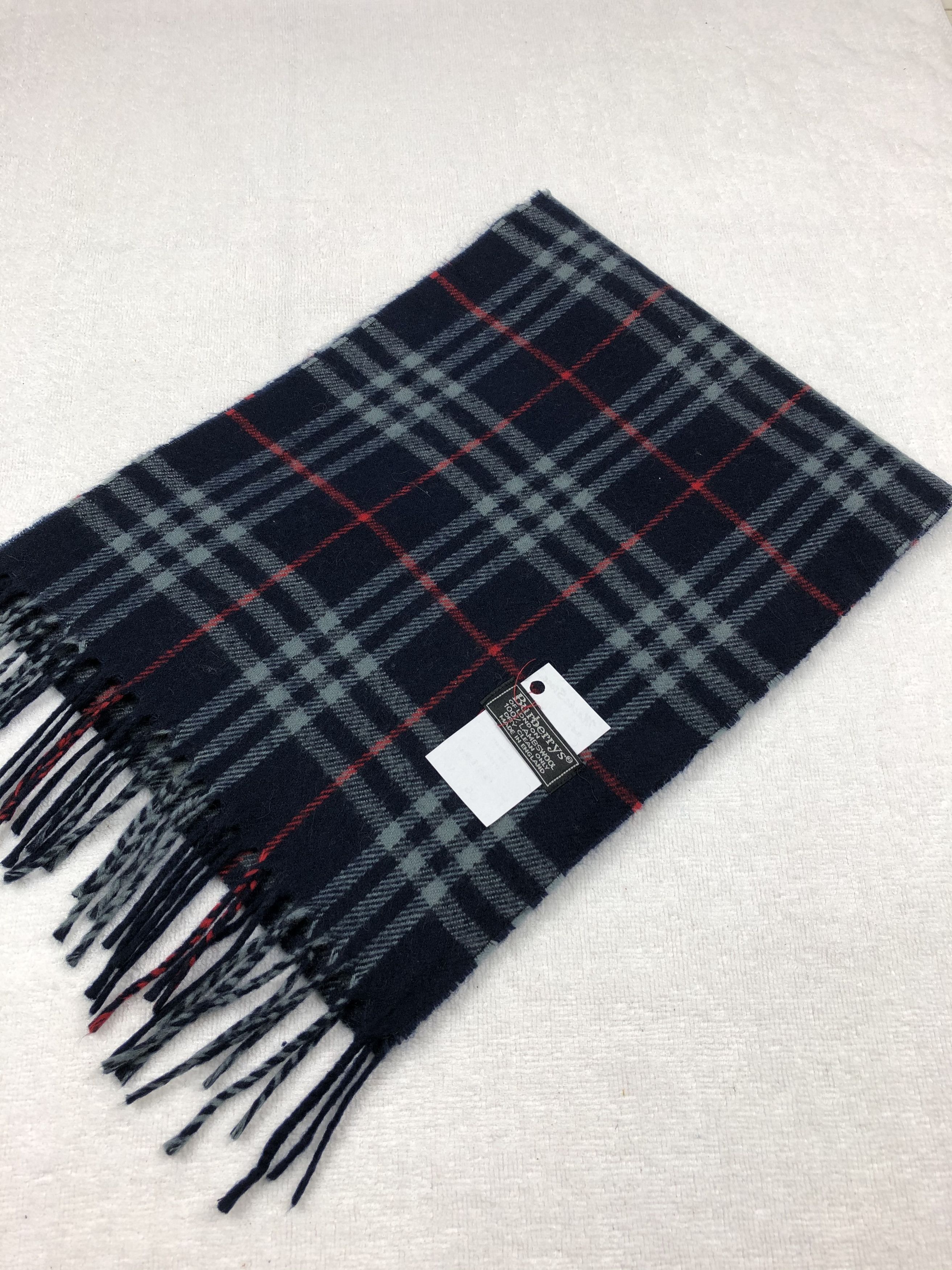 Burberry Burberry Lambswool Scarf / Muffler / Neckwear Size ONE SIZE - 5 Thumbnail