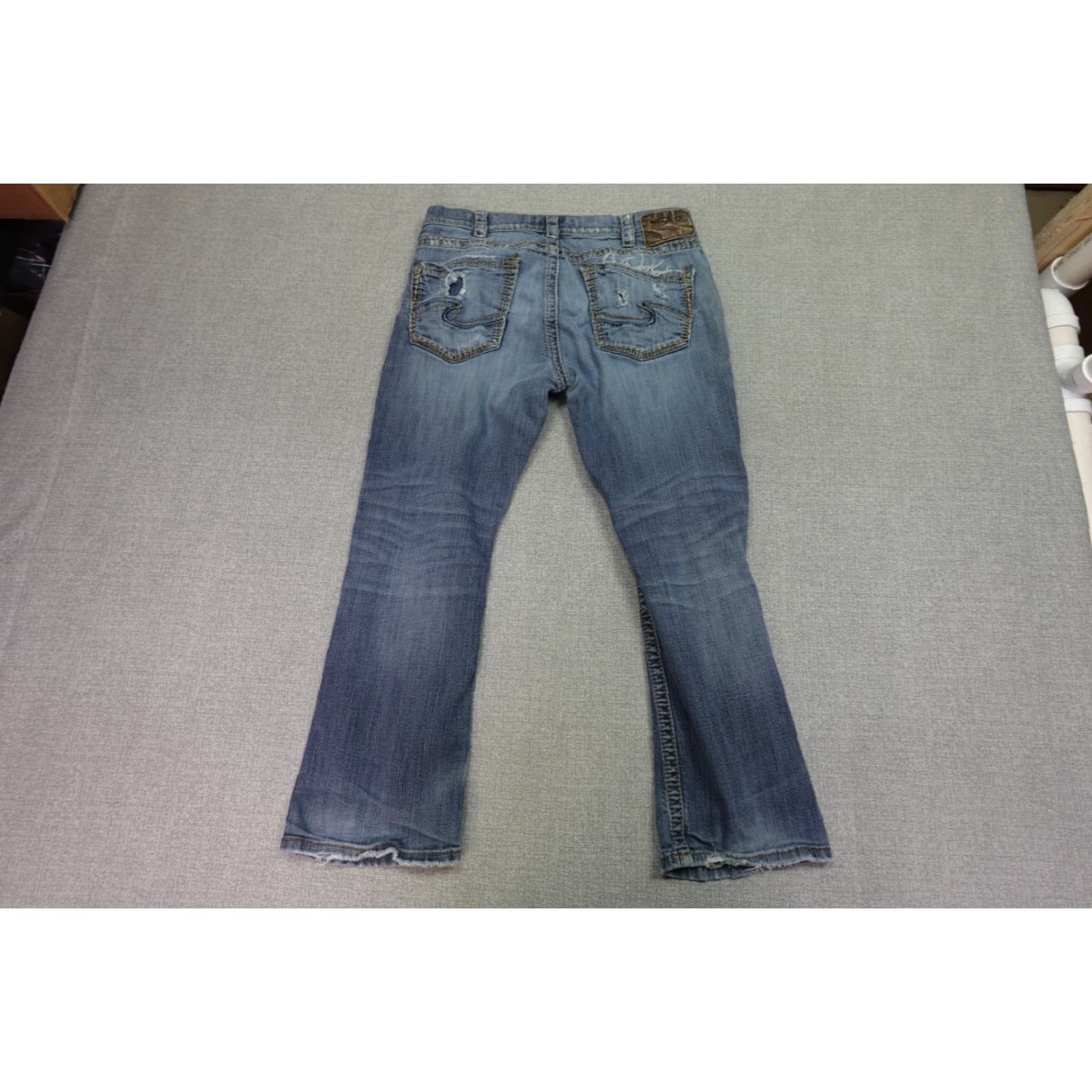 Silver Jeans Co. Silver Jeans Jeans 36x30 Blue Craig EMC Denim Dark Wash Western Stretch Outdoors Men Size 36 Regular 5-Pocket USA Style Straight Size US 36 / EU 52 - 4 Thumbnail