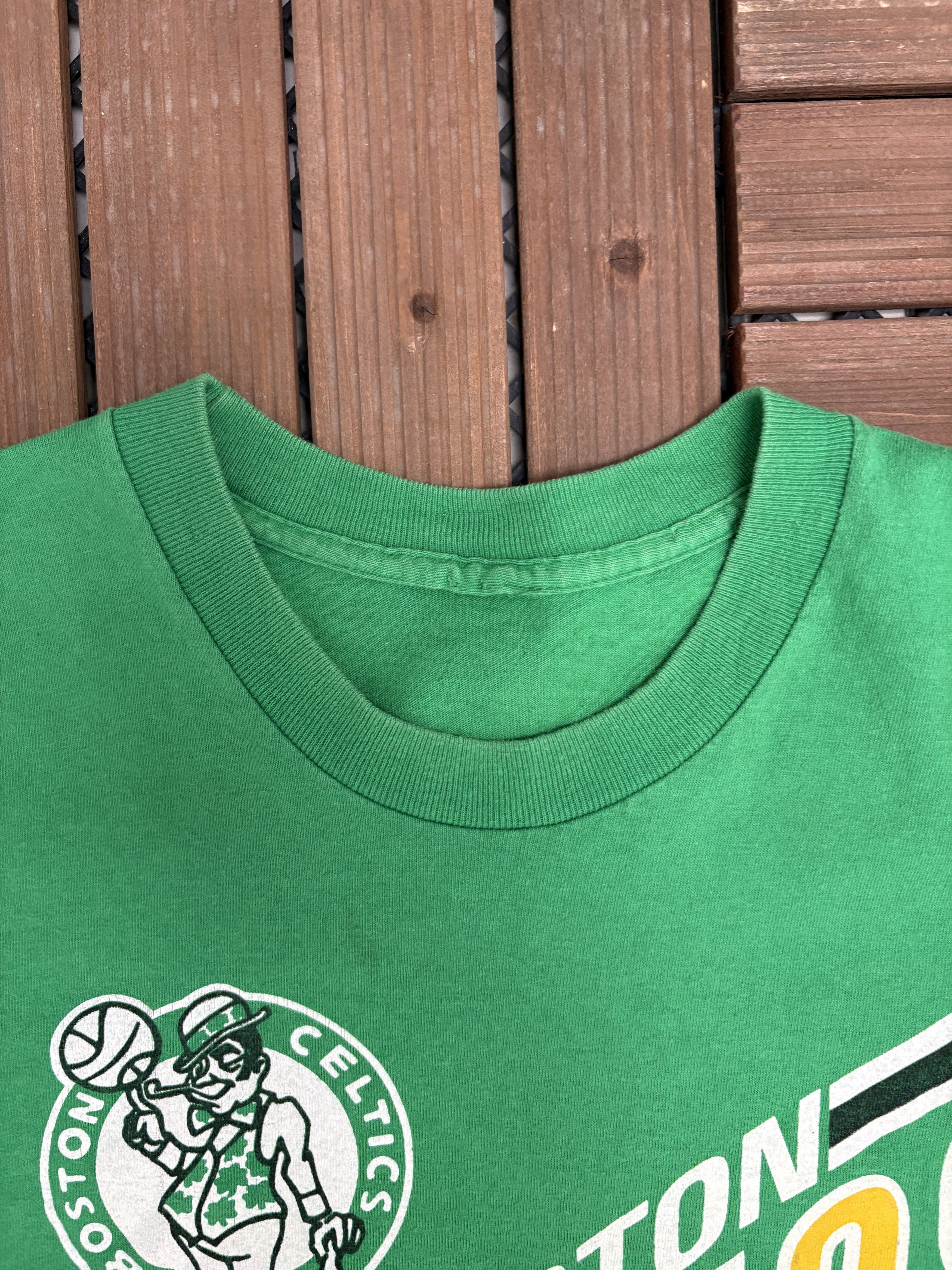 Vintage Boston Celtics Vintage Green T-Shirt Tee Size US XL / EU 56 / 4 - 5 Thumbnail