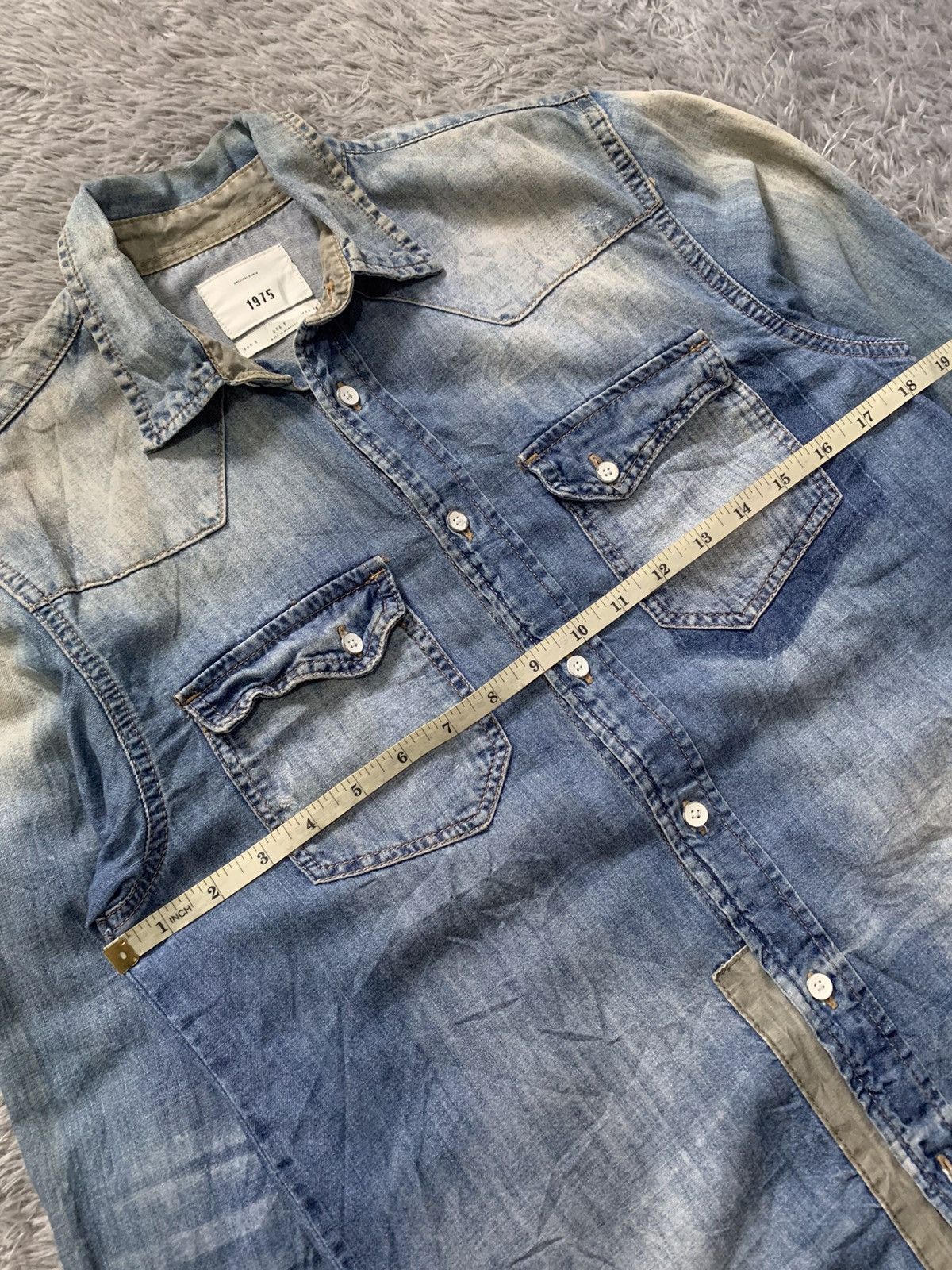 The 1975 The 1975 Distressed Denim Long Shirt by Zara Size US S / EU 44-46 / 1 - 9 Thumbnail