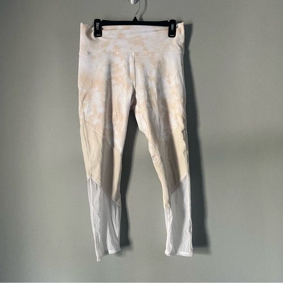 Fabletics Fabletics PowerHold tie dye leggings size L Size 34" / US 12 / IT 48 - 1 Thumbnail