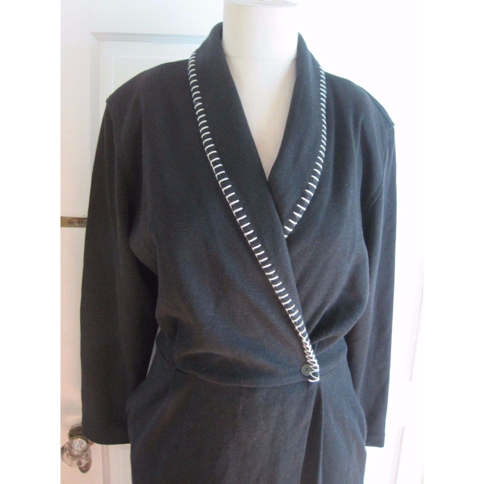Vintage Beechers Brook Jersey Knit Shawl Collar Wrap dress 8 Canada Size M / US 6-8 / IT 42-44 - 2 Thumbnail