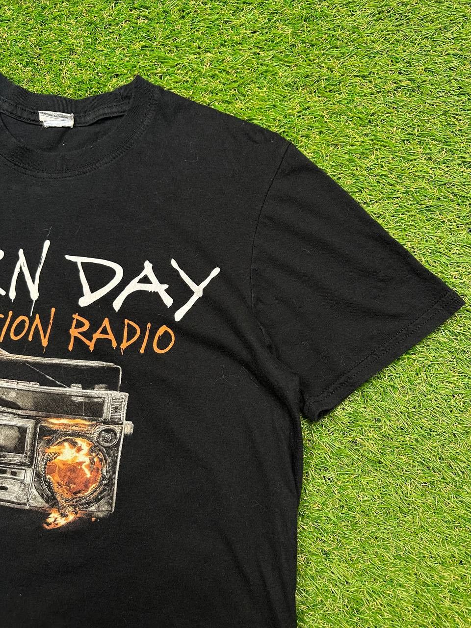 Band Tees × Vintage Green day Revolution Radio Tour 00s Vintage tee Size US M / EU 48-50 / 2 - 4 Thumbnail