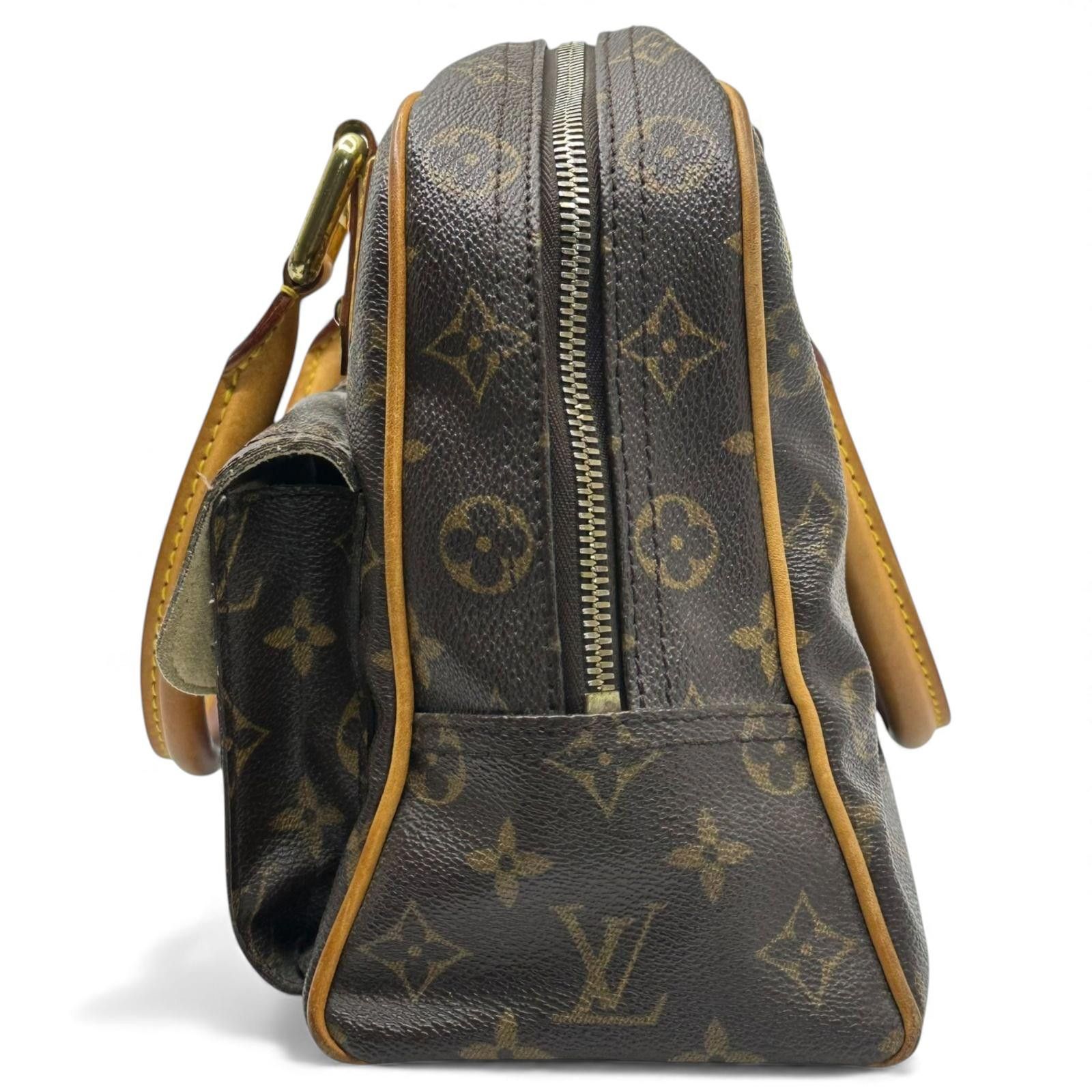 Louis Vuitton Louis Vuitton - Manhattan Canvas Handbag Dual Front Size ONE SIZE - 6 Thumbnail