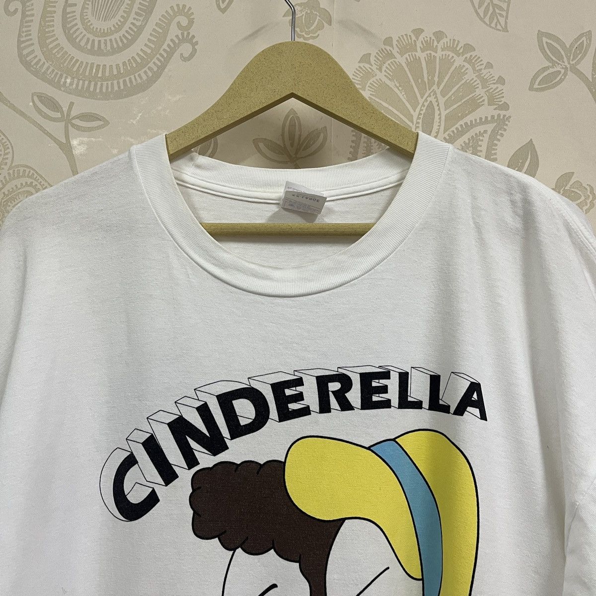 Band Tees Beavis Butthead X Cinderella Band Rock TShirt XXL Size US XXL / EU 58 / 5 - 13 Thumbnail