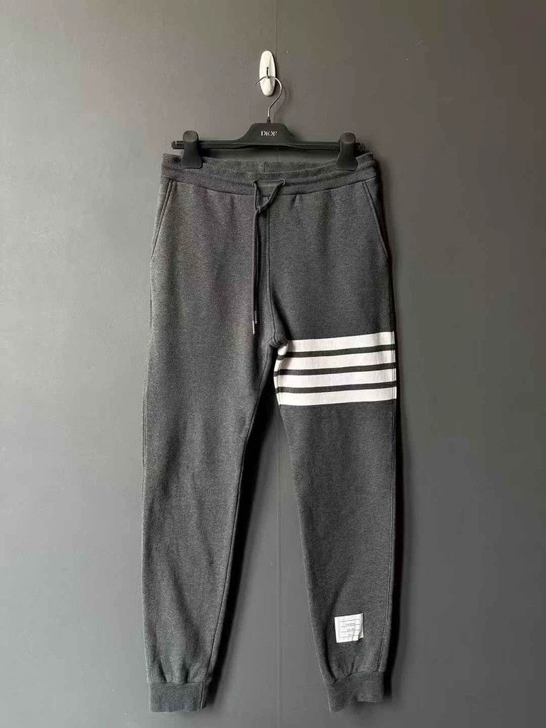 Thom Browne Thom Browne Dark grey knit trousers Size US 26 / EU 42 - 1 Thumbnail