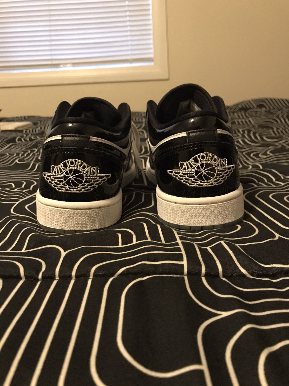 Jordan Brand × Nike Jordan 1 Low SE Concord Used Size 9.5 Size US 9.5 / EU 42-43 - 6 Thumbnail