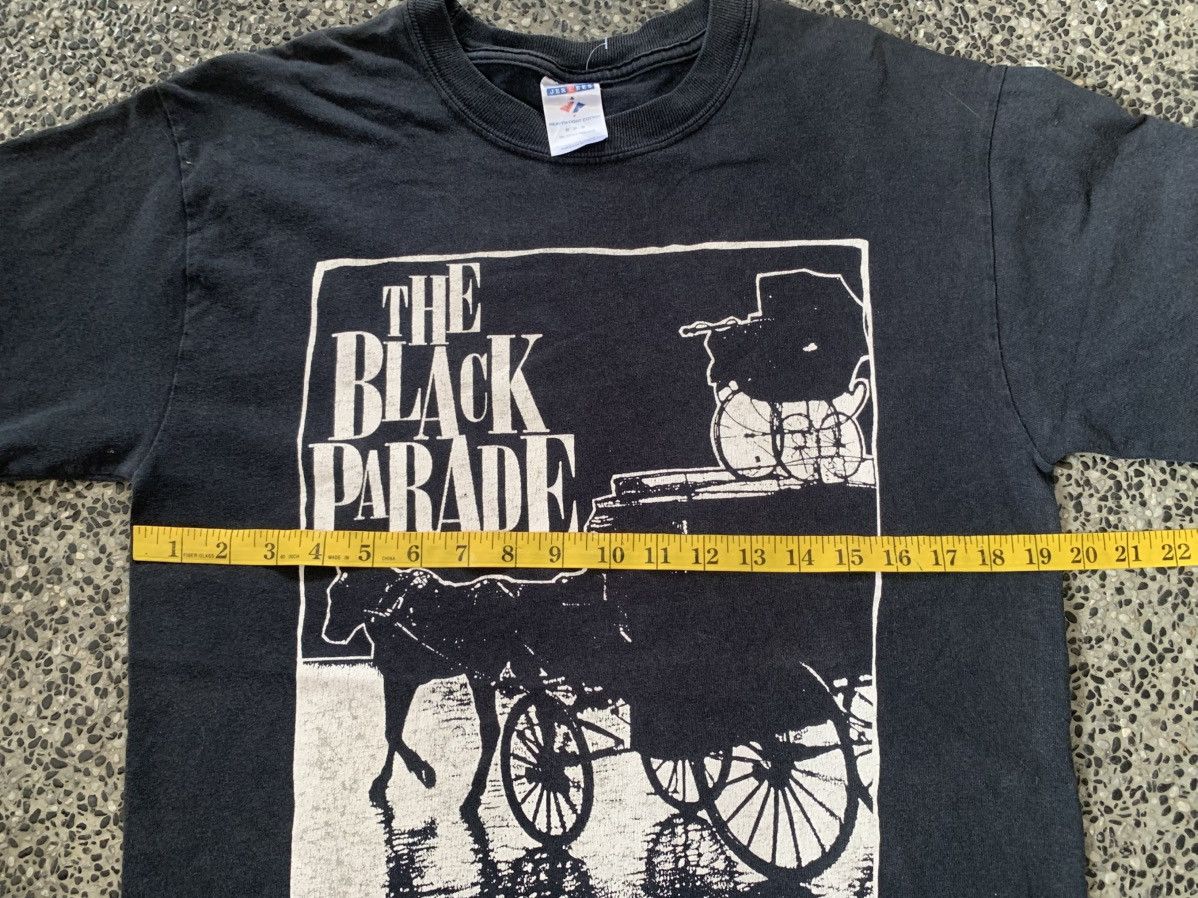 Band Tees Vintage The Black Parade My Chemical Romance Band T shirt Size US M / EU 48-50 / 2 - 7 Thumbnail