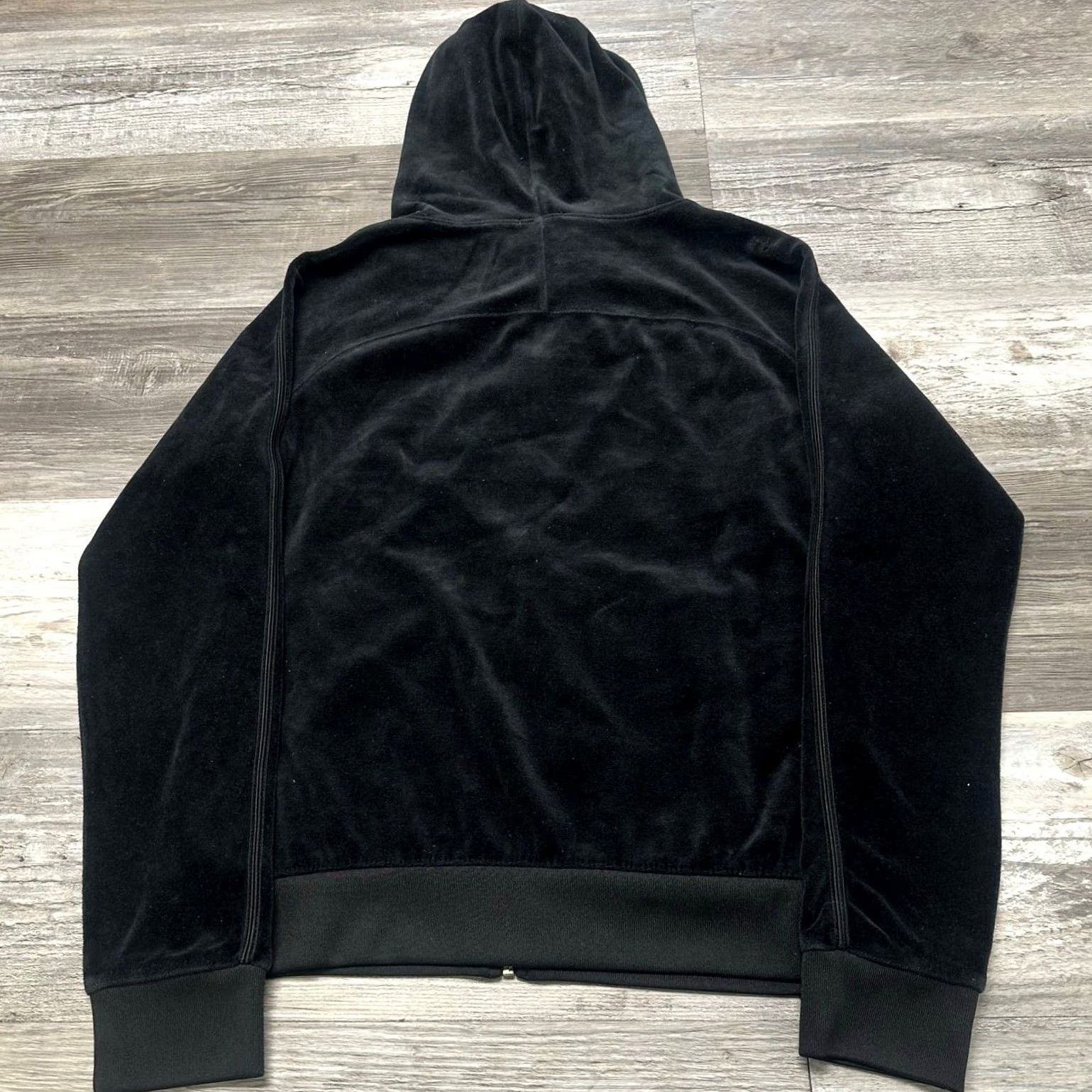 Juicy Couture VINTAGE Juicy Couture Black Womens M Velour Track Jacket Full Zip Hooded Streetwear Glow 2000s Womens Size M / US 6-8 / IT 42-44 - 3 Thumbnail