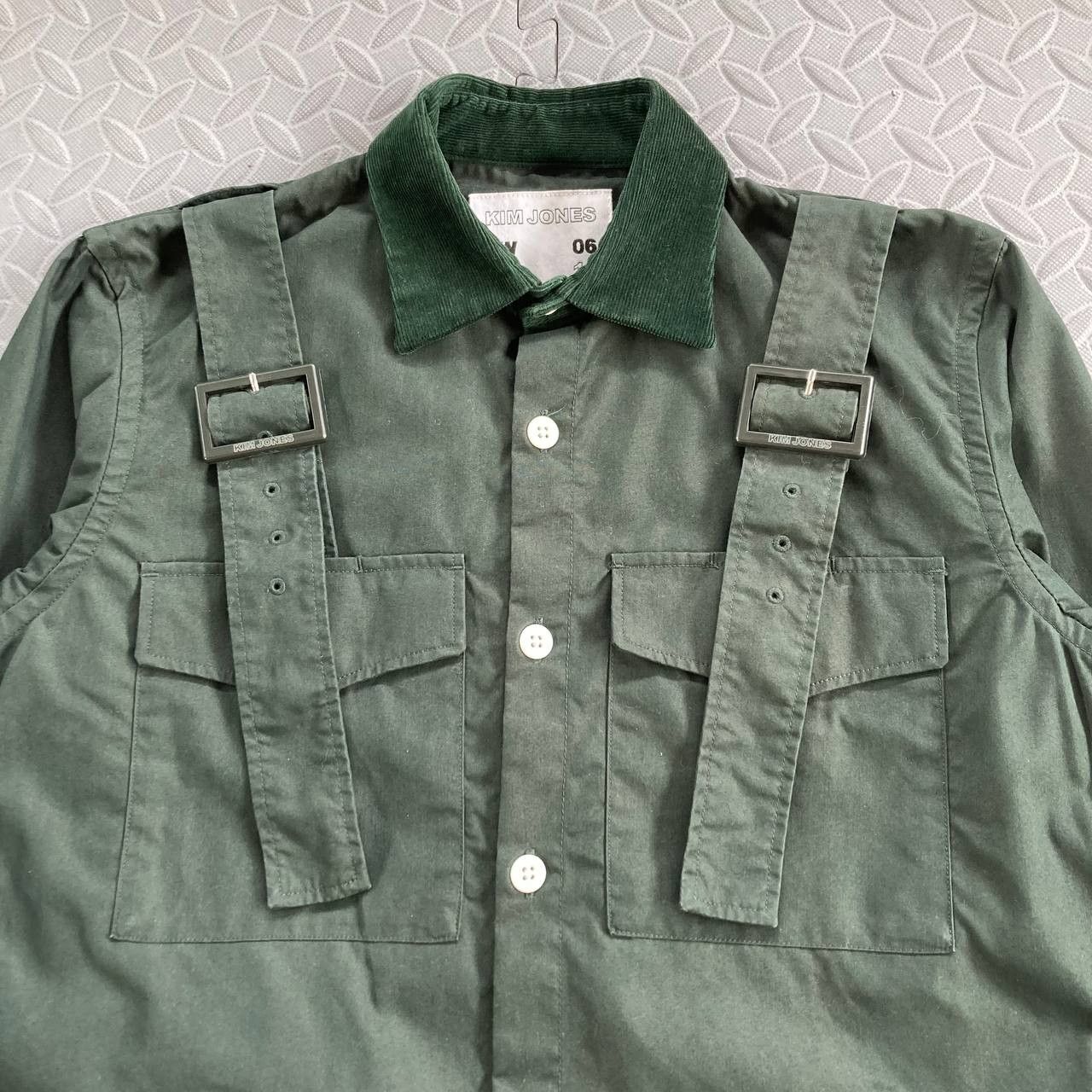 GU × Kim Jones AW06/18 Reissued Tactical Strap Military Shirt Size US S / EU 44-46 / 1 - 4 Thumbnail