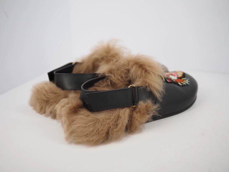 Gucci Gucci size os SS22 black tiger-head embroidered plush slipp Size US 6.5 / EU 39-40 - 2 Thumbnail