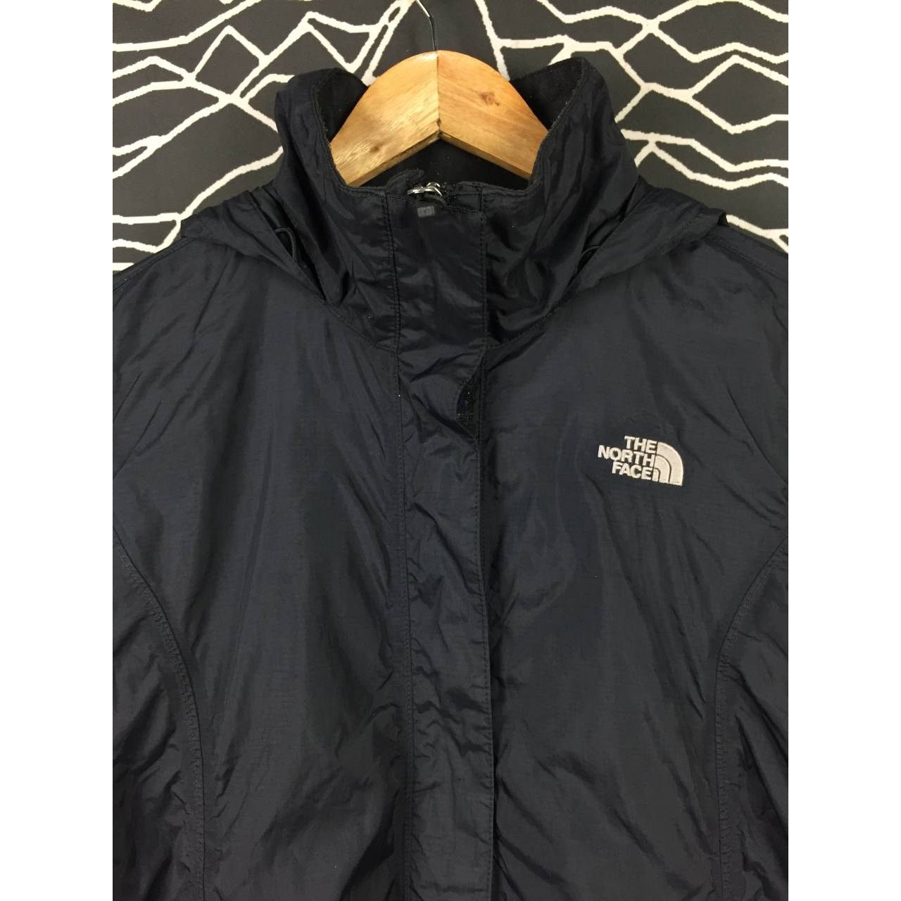 The North Face × Vintage The North Face Women's HyVent Outdoor Windbreaker Jacket Size M / US 6-8 / IT 42-44 - 4 Thumbnail