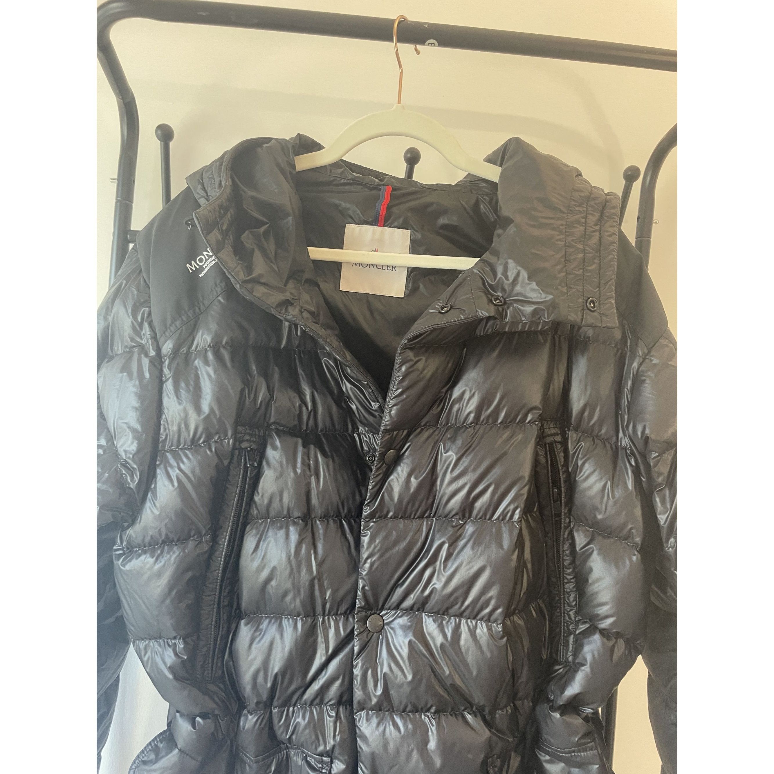 Moncler Moncler Black Puffer Jacket With Hood & Zip Closure - Womens Size L / US 10 / IT 46 - 3 Thumbnail