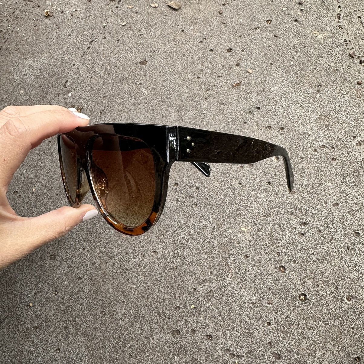 Other Y2K Unisex Sunglasses Retro Fashion Shades LE9764-01 Size ONE SIZE - 2 Thumbnail